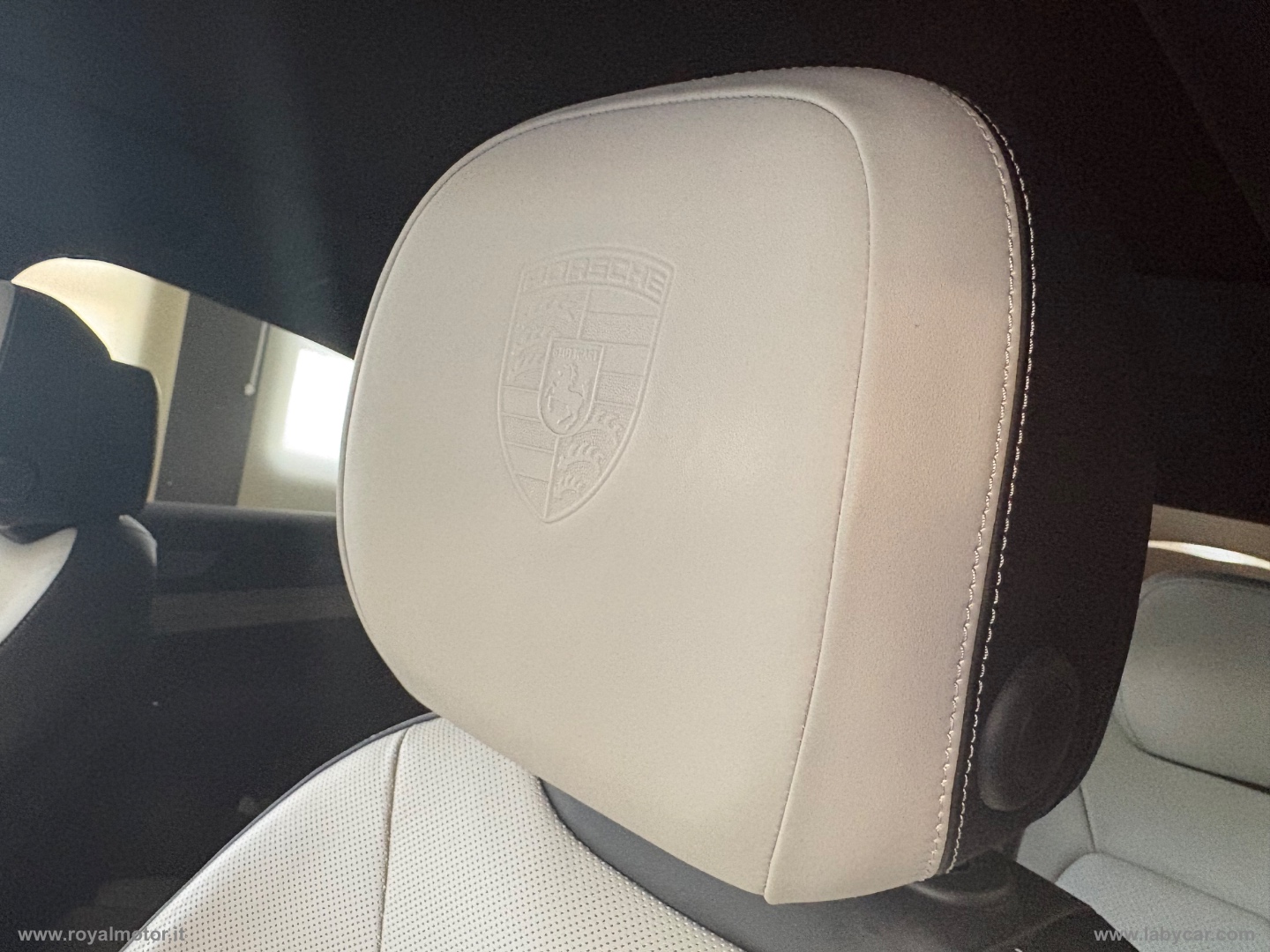 Cayenne Coup? 3.0 V6 E-Hybrid - immagine 16