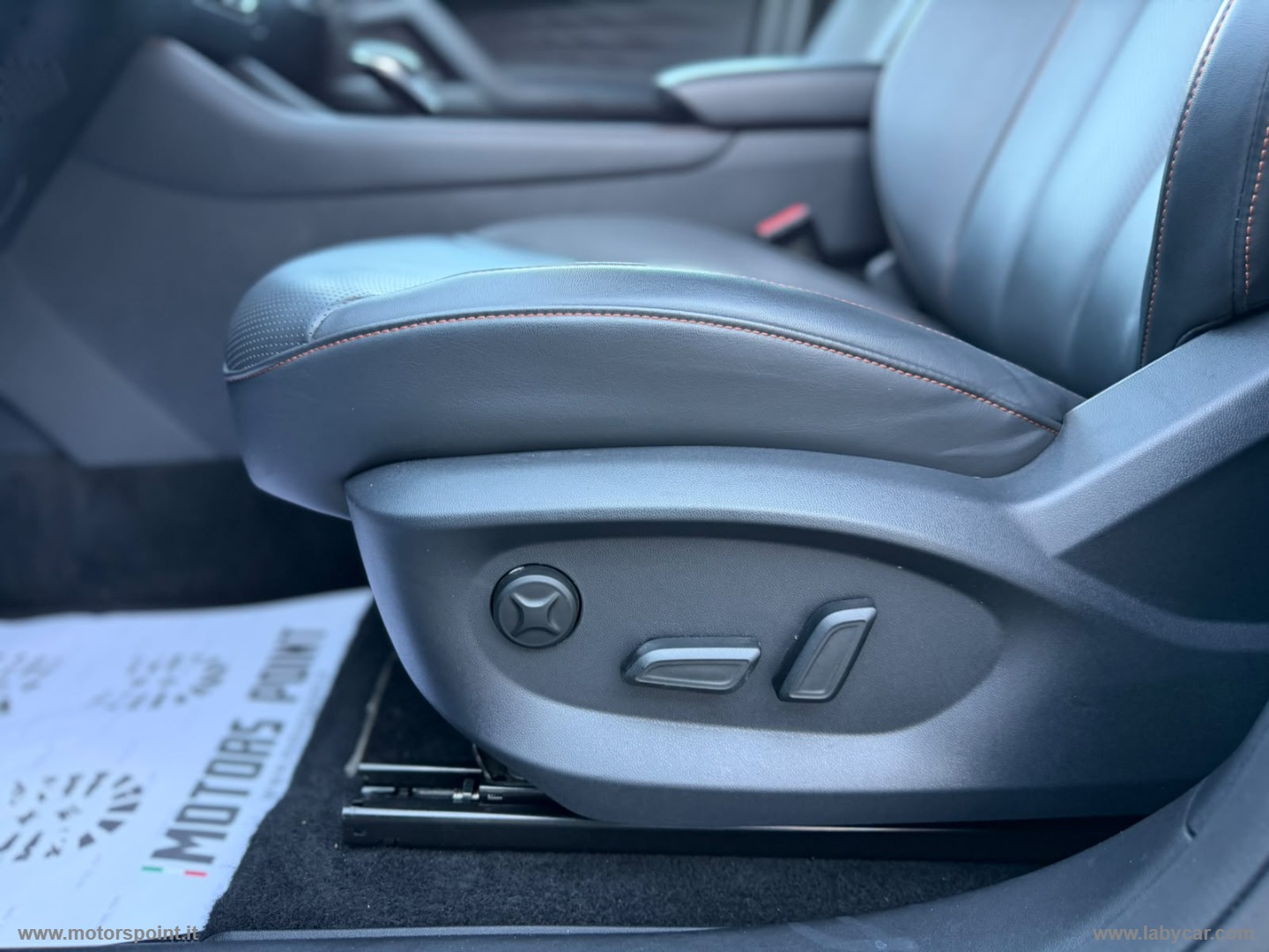 HS 1.5T-GDI AT Luxury - immagine 16