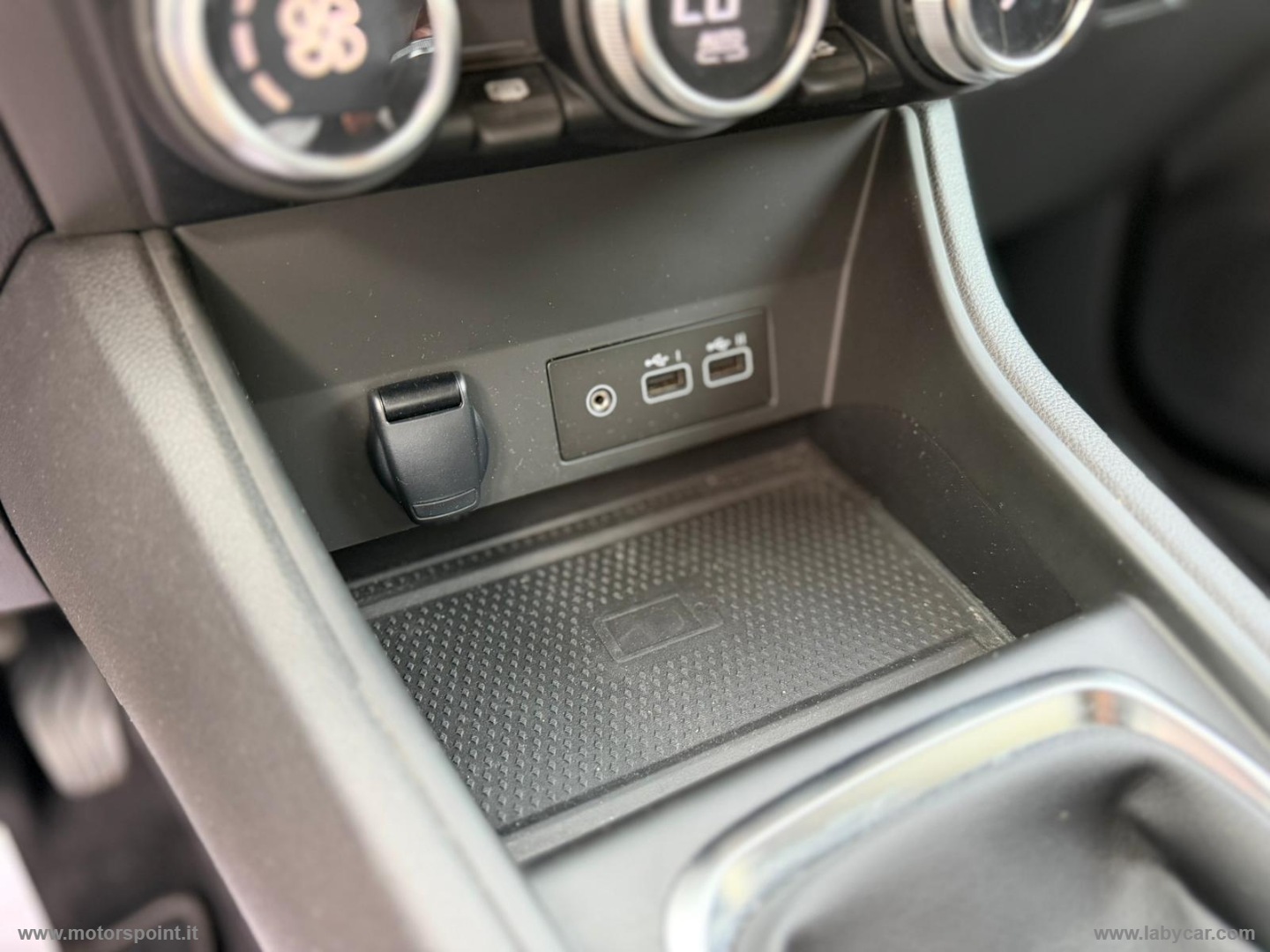 Captur TCe 100 CV GPL Techno GPL - immagine 16