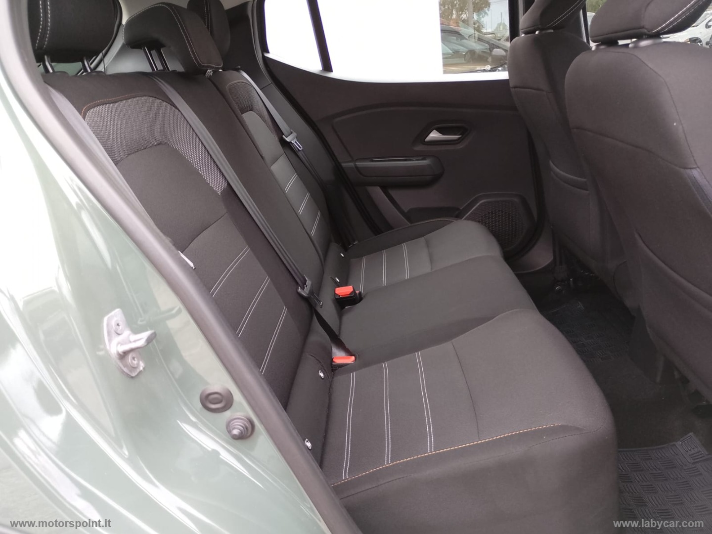 Sandero Stepway 1.0 TCe 110CV Expres. UP KM 27.000!!! - immagine 16