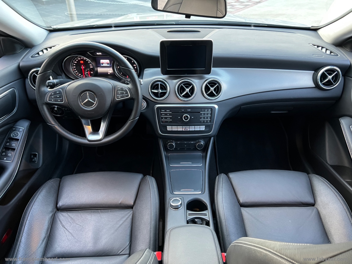 CLA 200 d Automatic Business - immagine 16