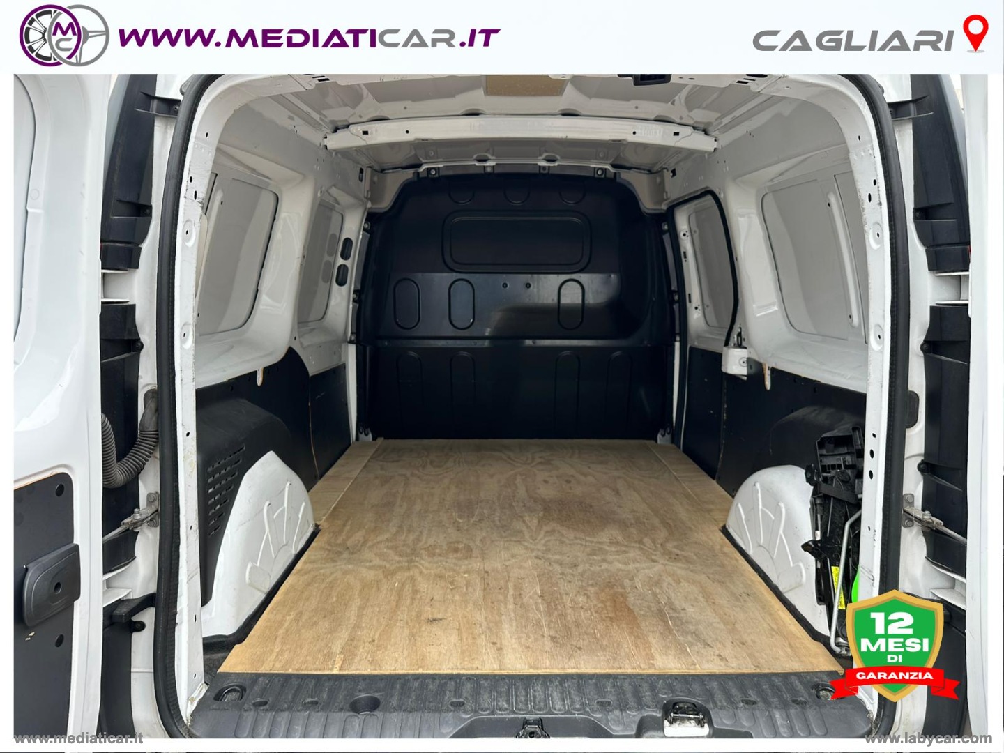 Kangoo Blue dCi115 Expr.Maxi Furgone Ice - immagine 16