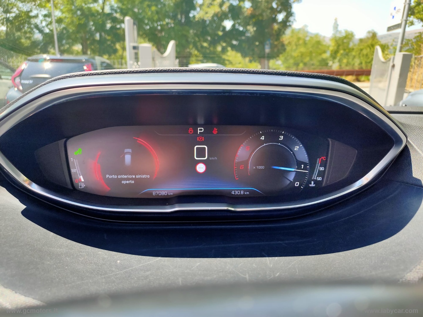 Peugeot 3008 3008 BlueHDi 130 S&S EAT8 GT Line - Immagine 16