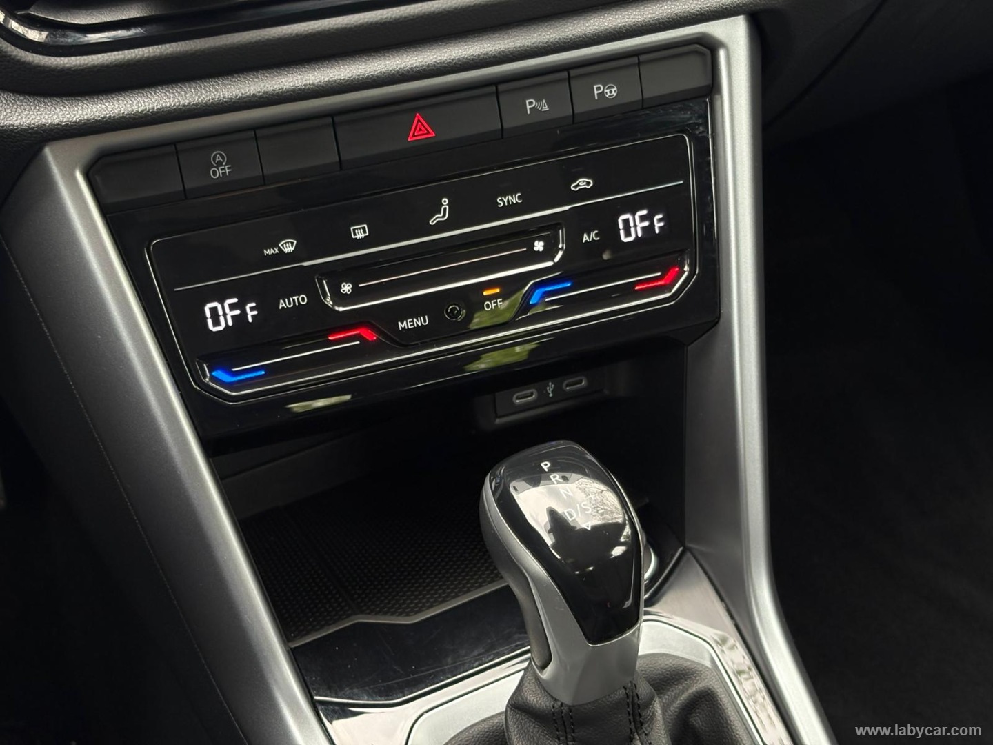 T-Roc 2.0 TDI SCR 150 CV DSG Life - immagine 16