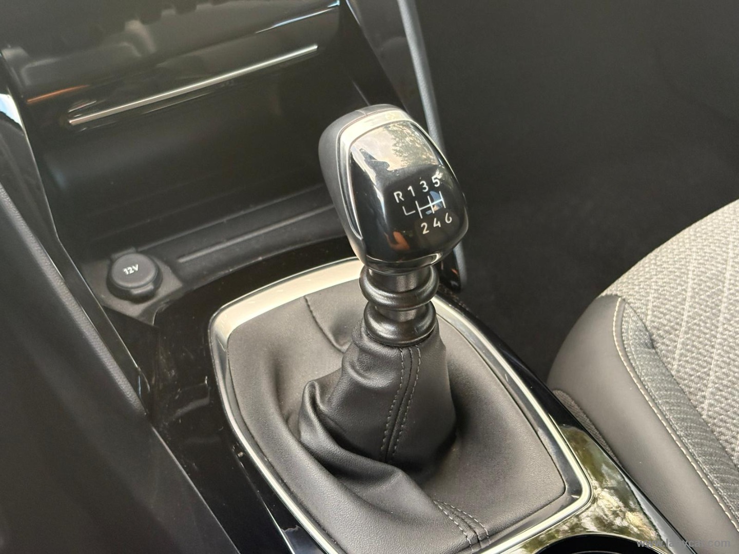 Peugeot 208 PureTech 100 S&S 5p. Allure - Immagine 16