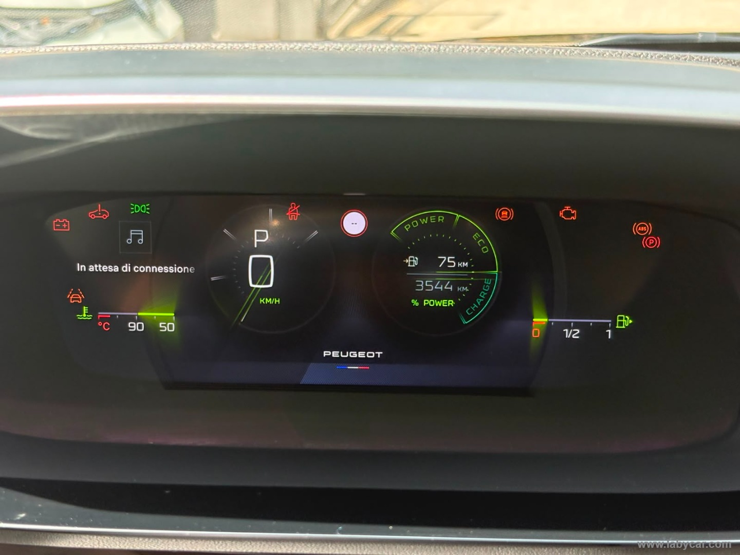 Peugeot 408 Hybrid 145 e-DCS6 GT - Immagine 16