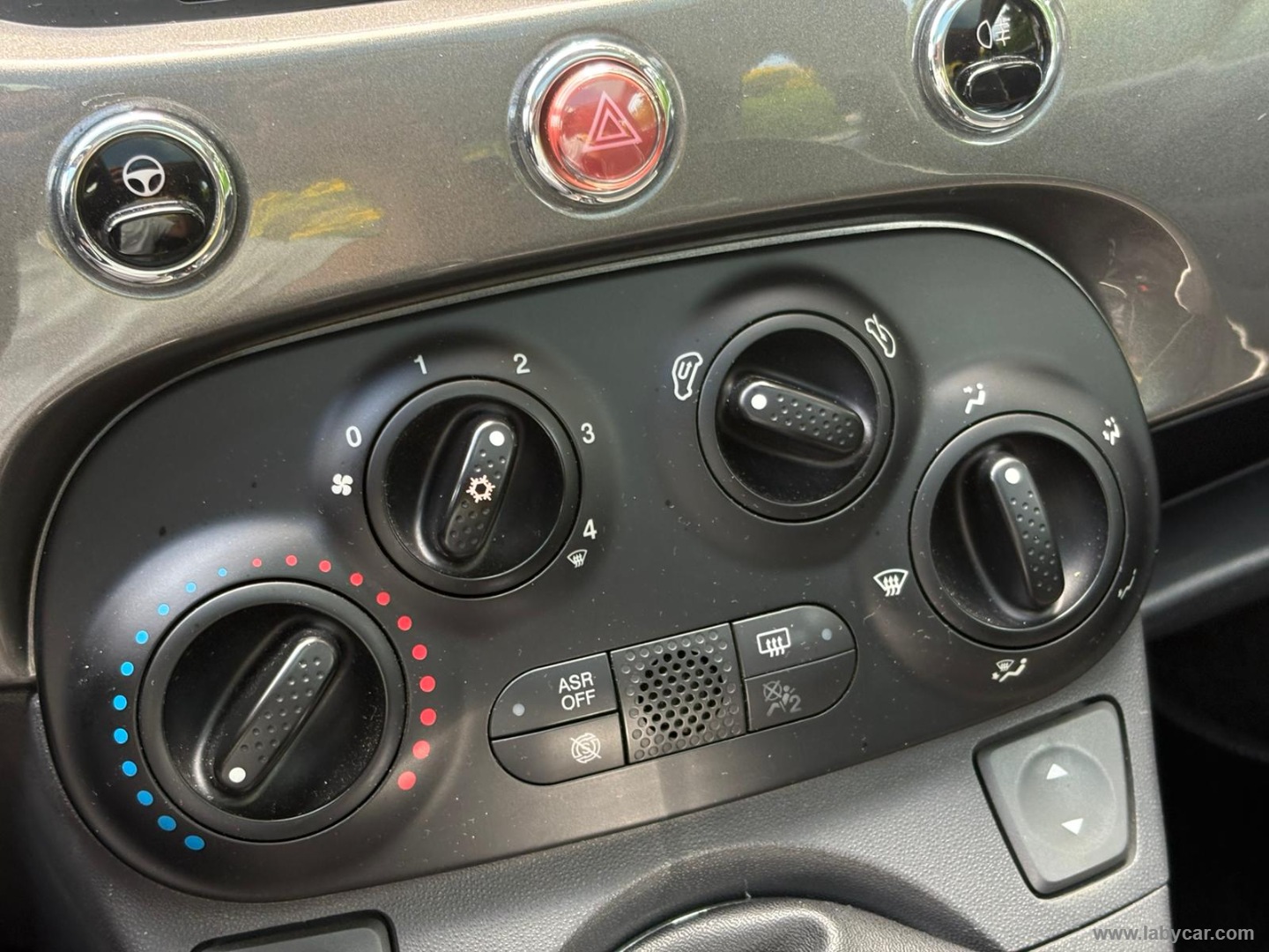Fiat 500 1.3 Multijet 95 CV Lounge - Immagine 16