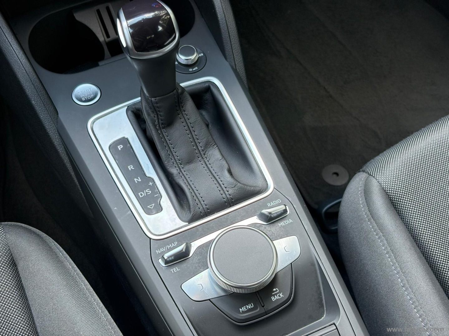 Audi Q2 35 TDI quattro S tronic Admired - Immagine 16