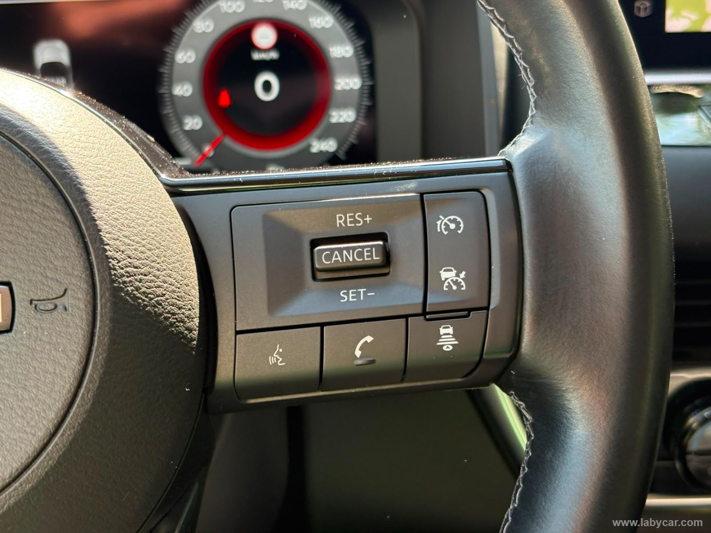 Nissan Qashqai MHEV 140 CV N-Connecta - Immagine 16