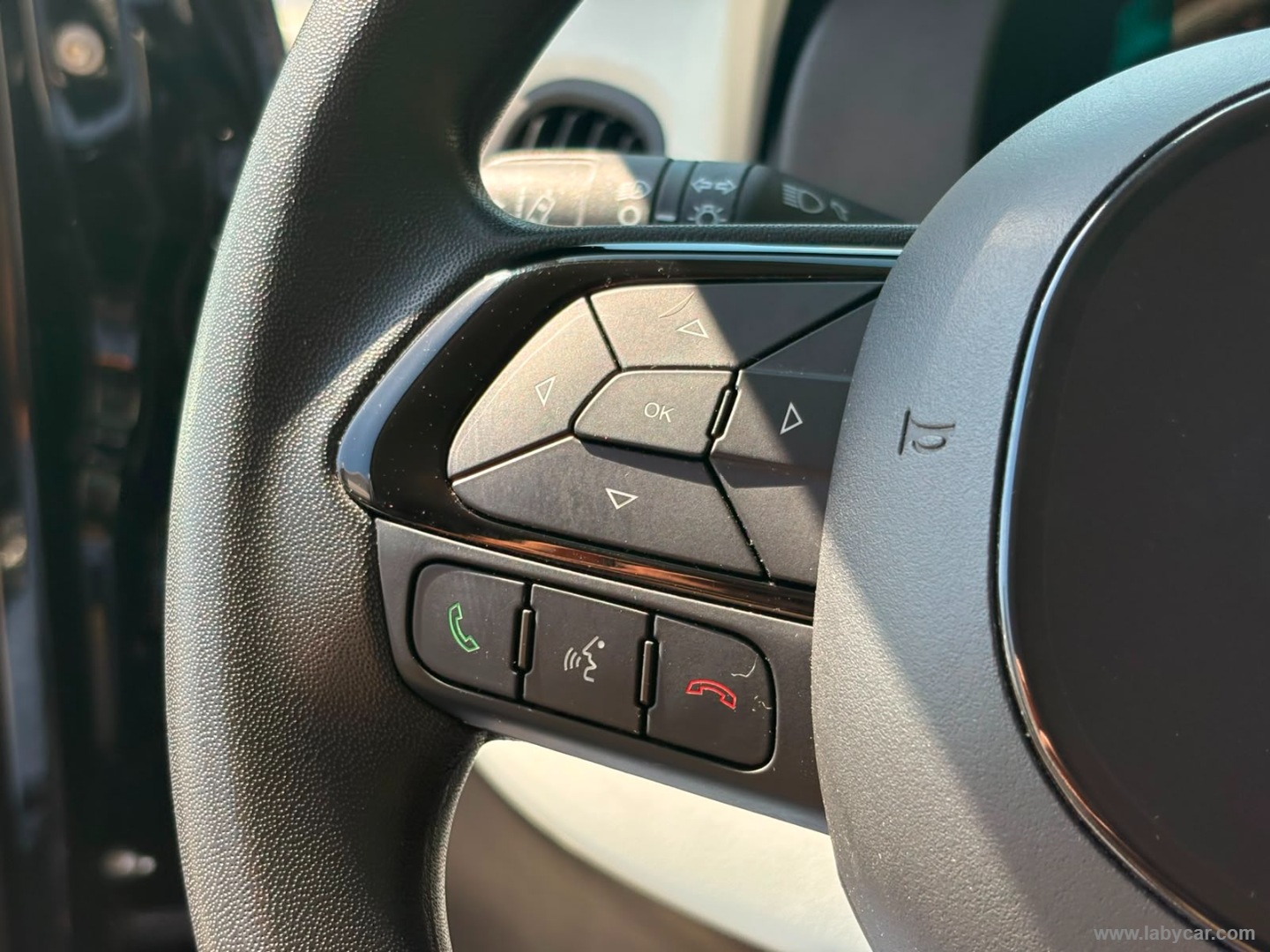 Fiat Panda 1.0 FireFly S&S Hybrid Pandina - Immagine 16