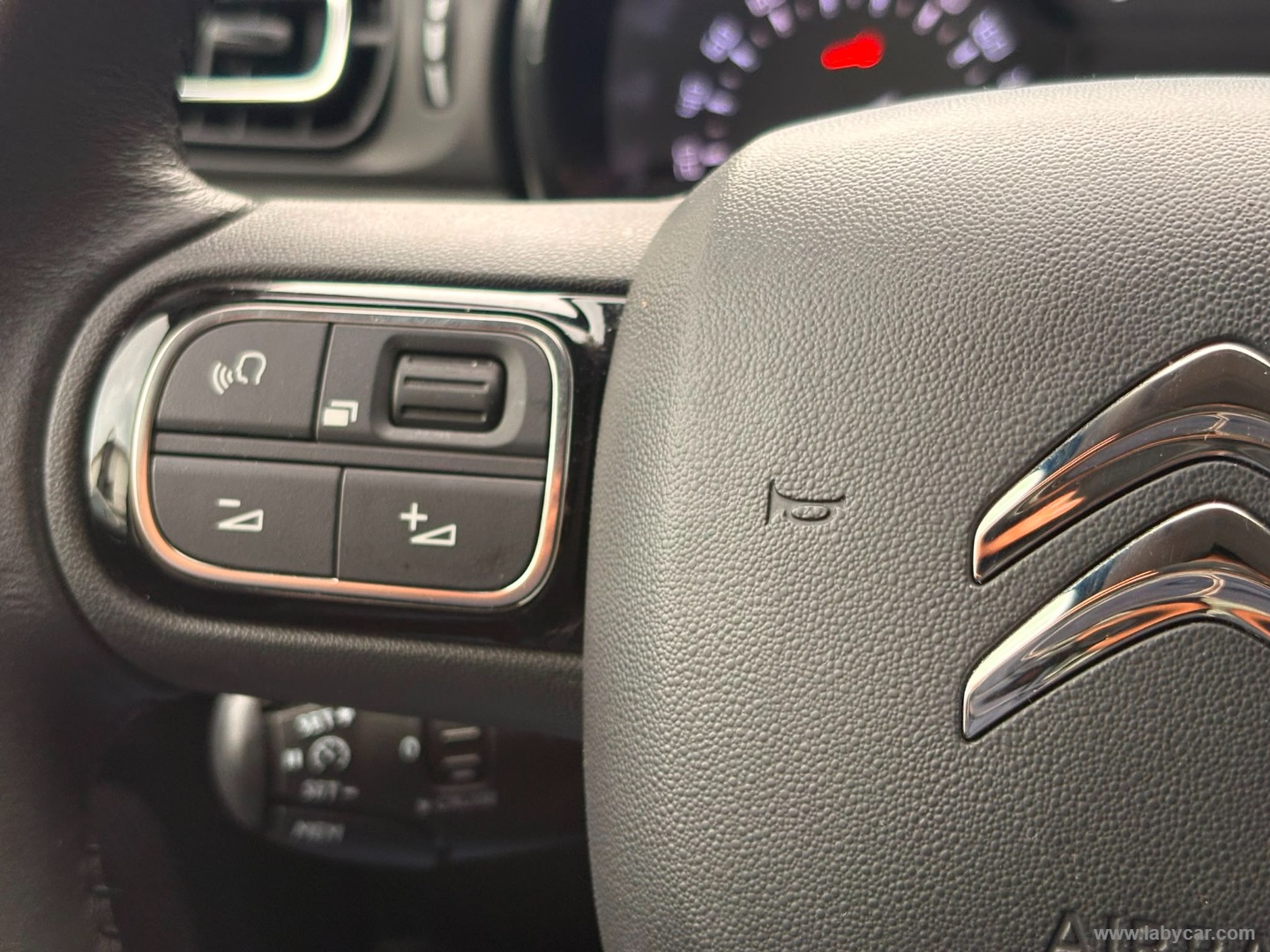Citroën C3 PureTech 110 S&S Shine - Immagine 16