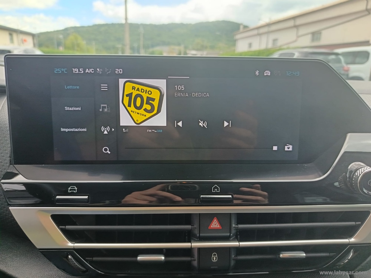 Citroën C4 Hybrid 145 e-DCS6 Plus - Immagine 16