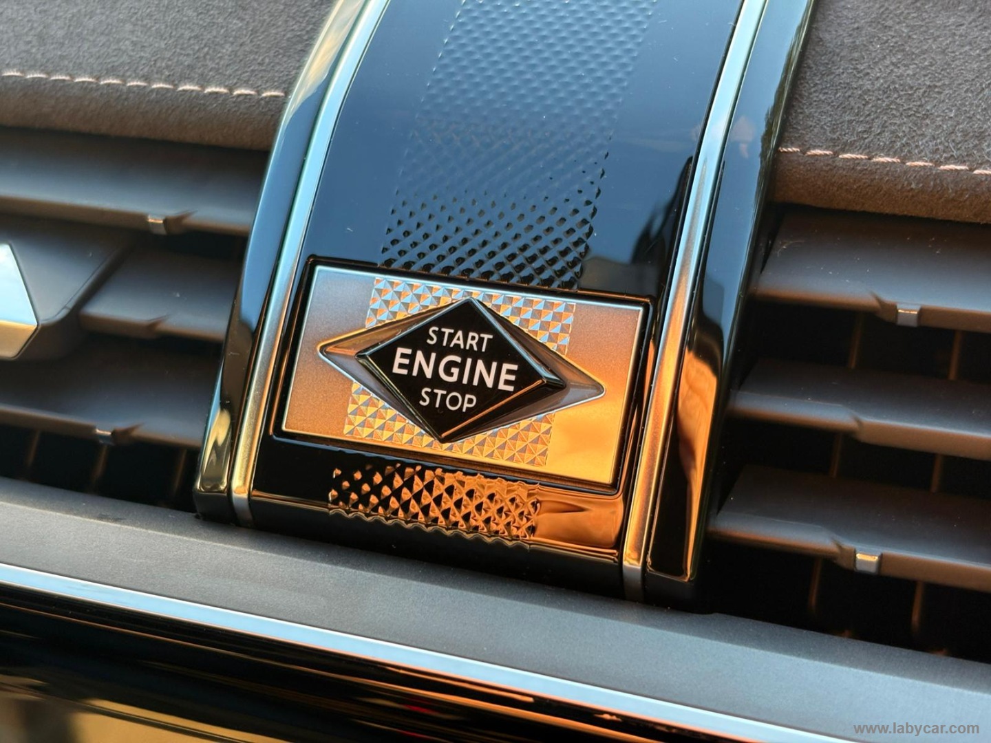 DS AUTOMOBILES DS7 DS 7 E-Tense 225 Performance Line - Immagine 16