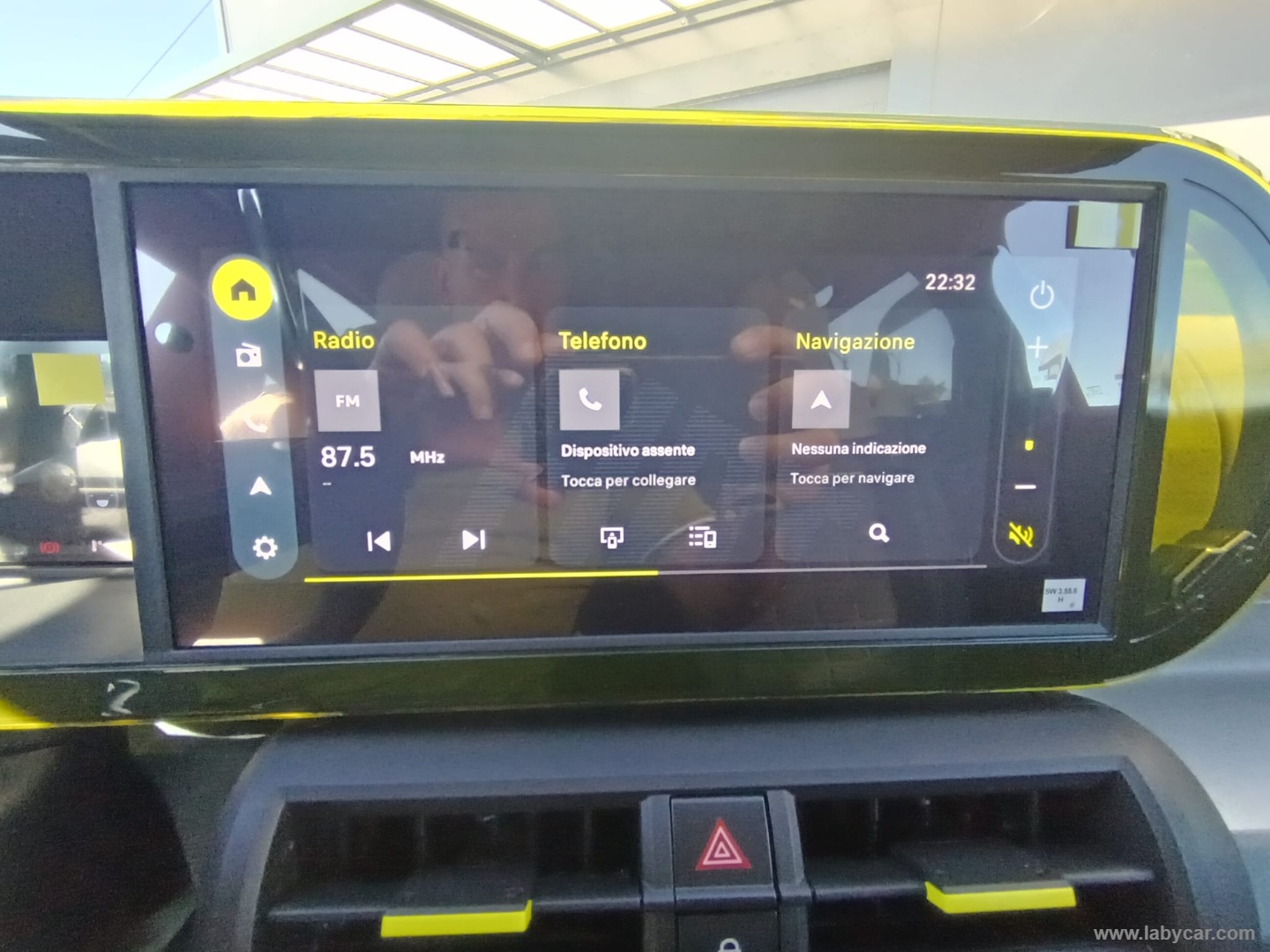 Fiat Grande Panda 1.2 100 CV S&S La Prima - Immagine 16