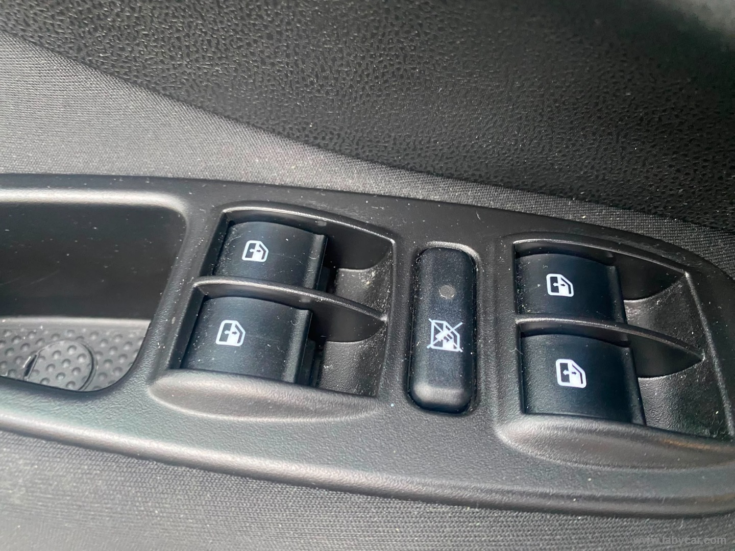 Fiat 500L 1.3 MJT 95 CV Connect - Immagine 16