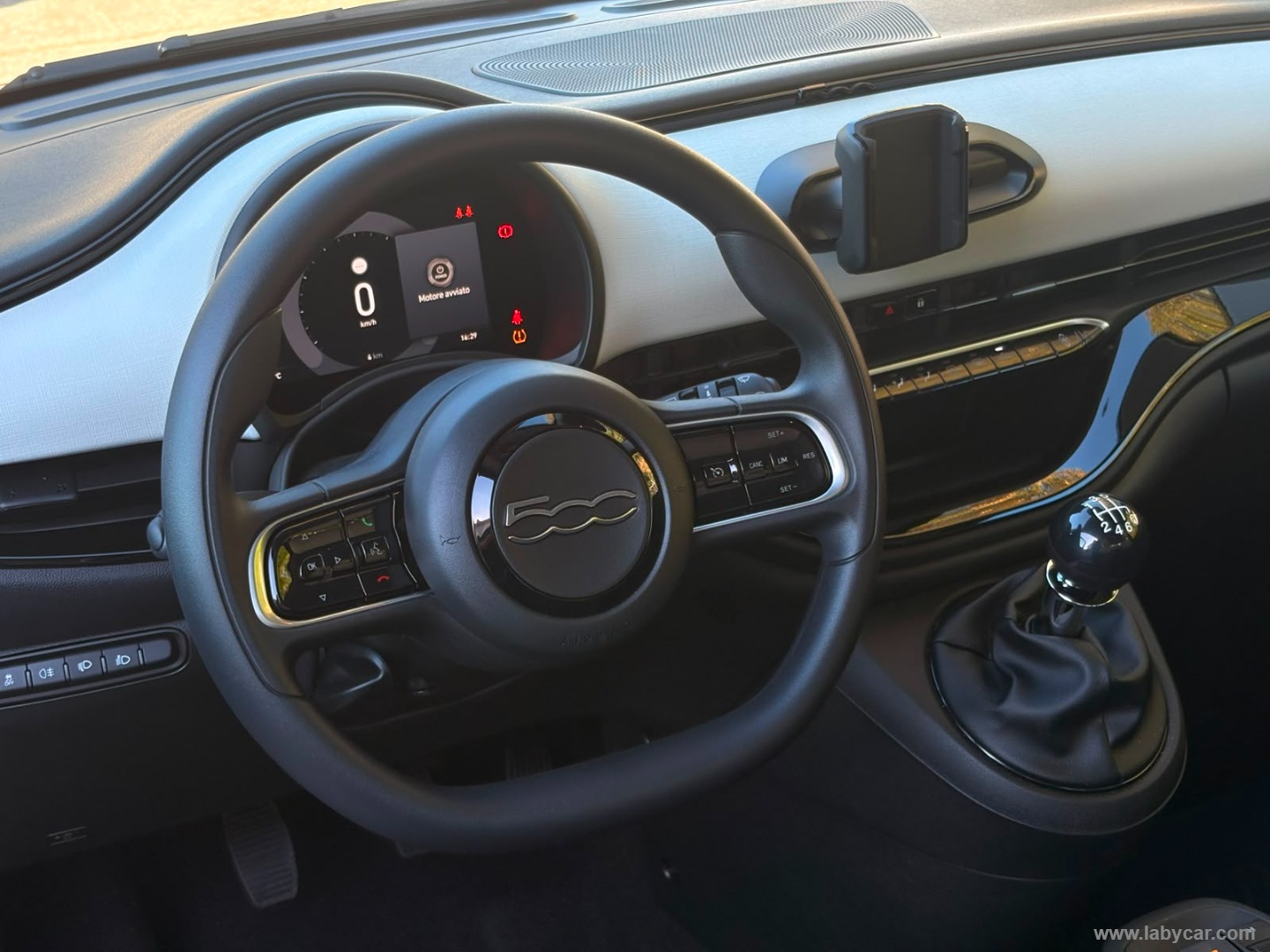 Fiat 500 Berlina Hybrid Pop - Immagine 16