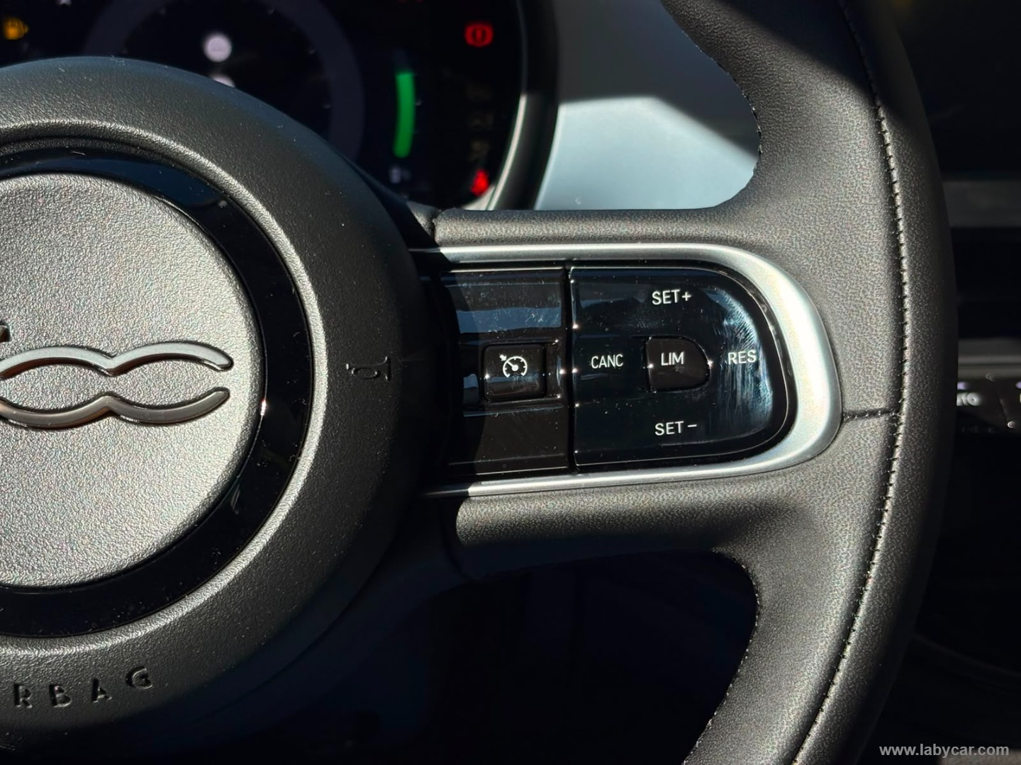 Fiat 500 Berlina Hybrid Icon - Immagine 16