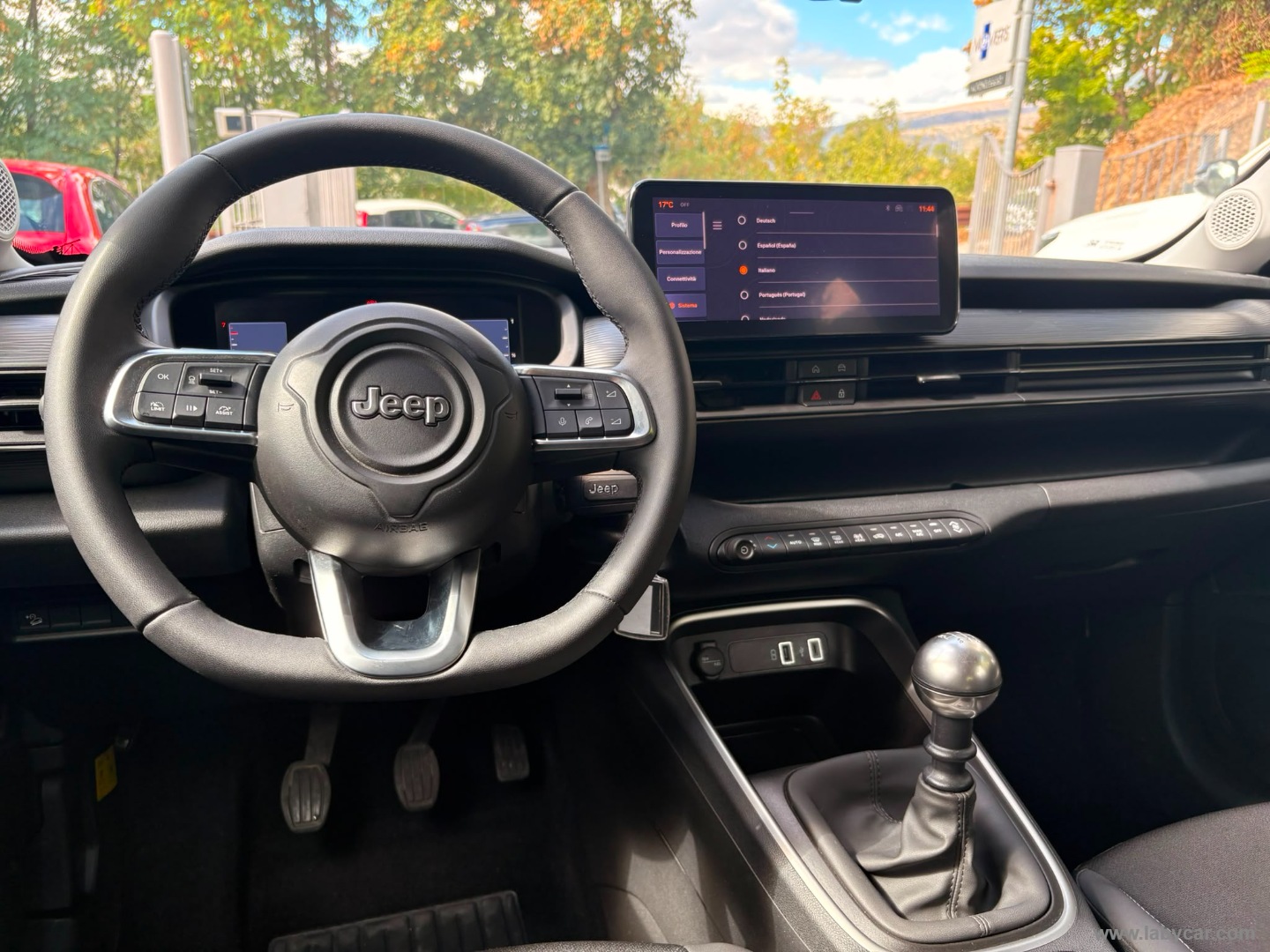 Jeep Avenger 1.2 Turbo Altitude - Immagine 16