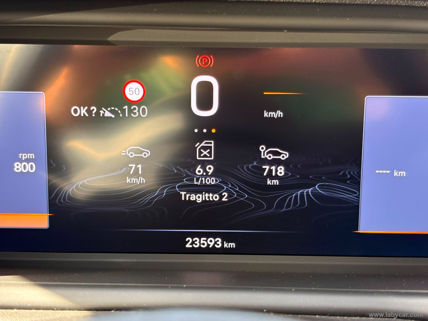 Jeep Avenger 1.2 Turbo Altitude - Immagine 16
