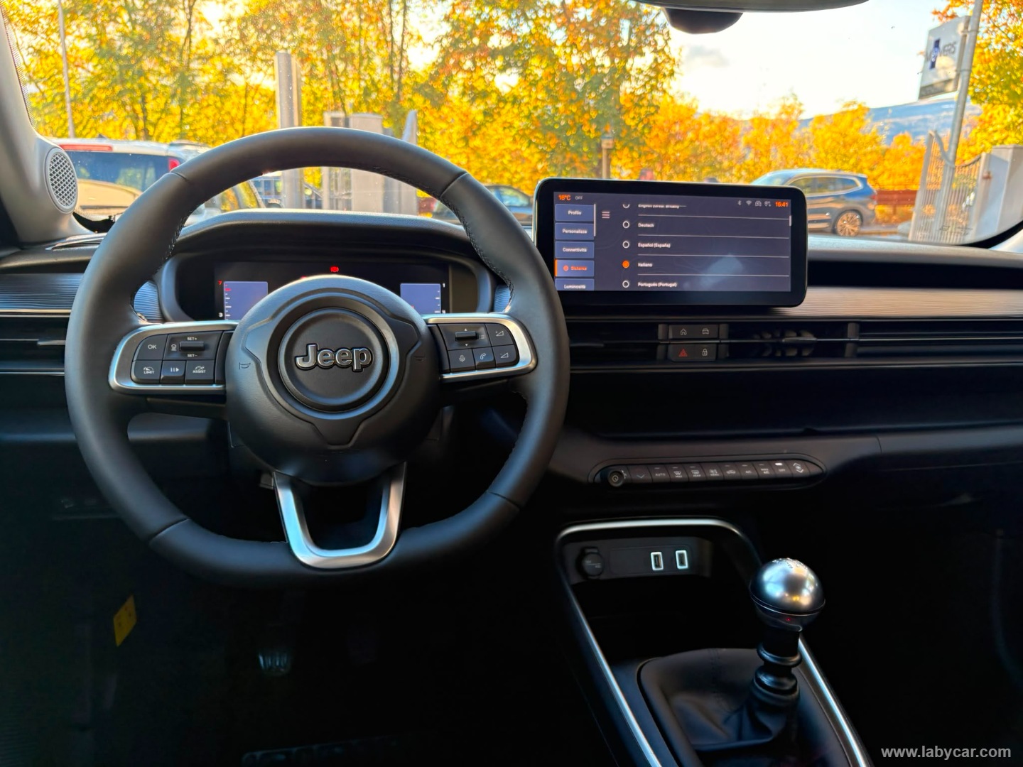 Jeep Avenger 1.2 Turbo Altitude - Immagine 16