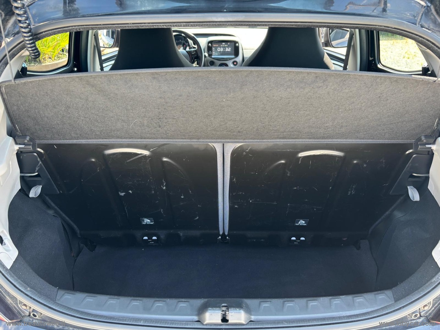 Aygo Connect 1.0 VVT-i 72 CV 5p. x-cool - immagine 16