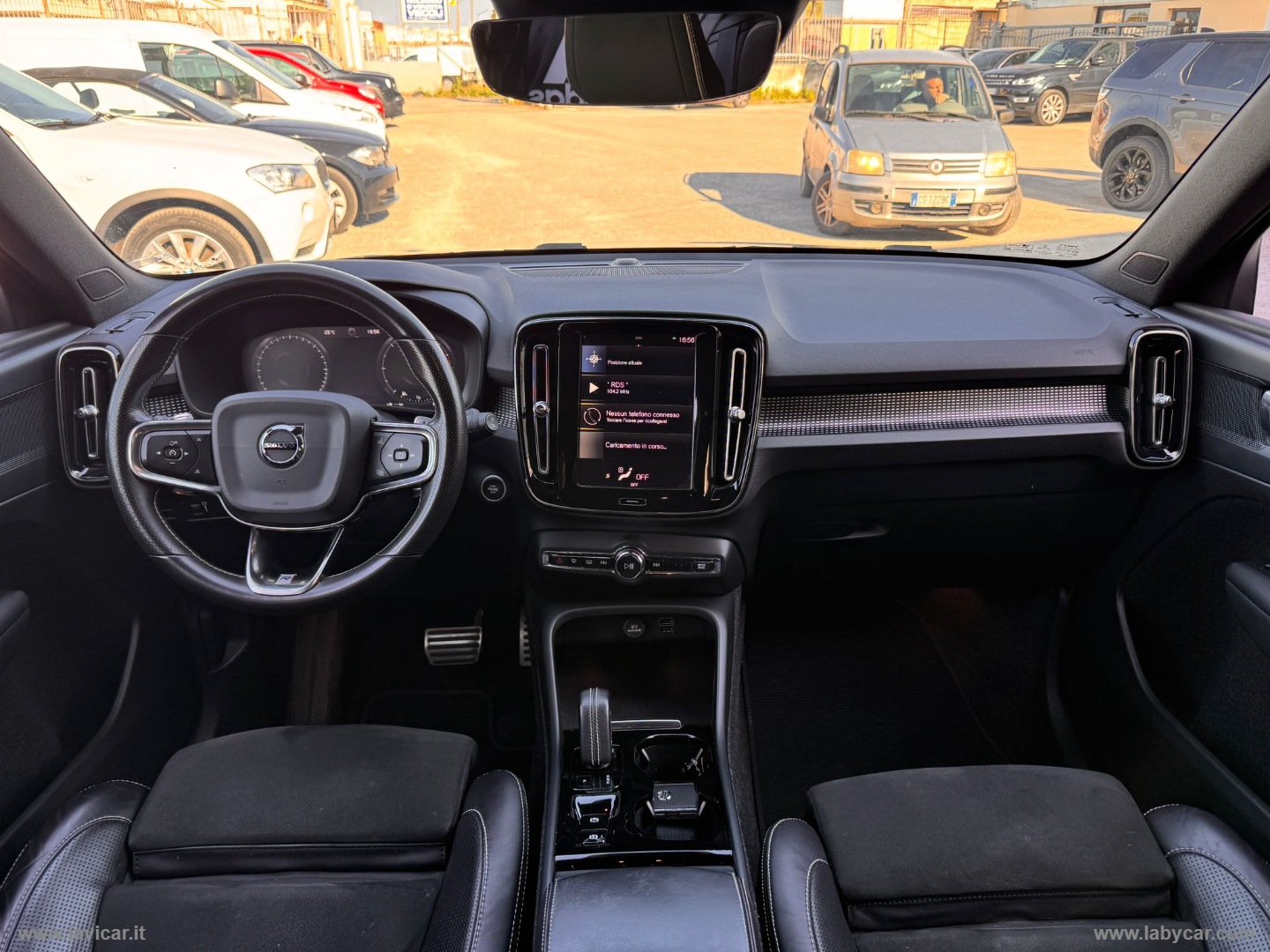 XC40 D3 AWD Geartronic R-design - immagine 16