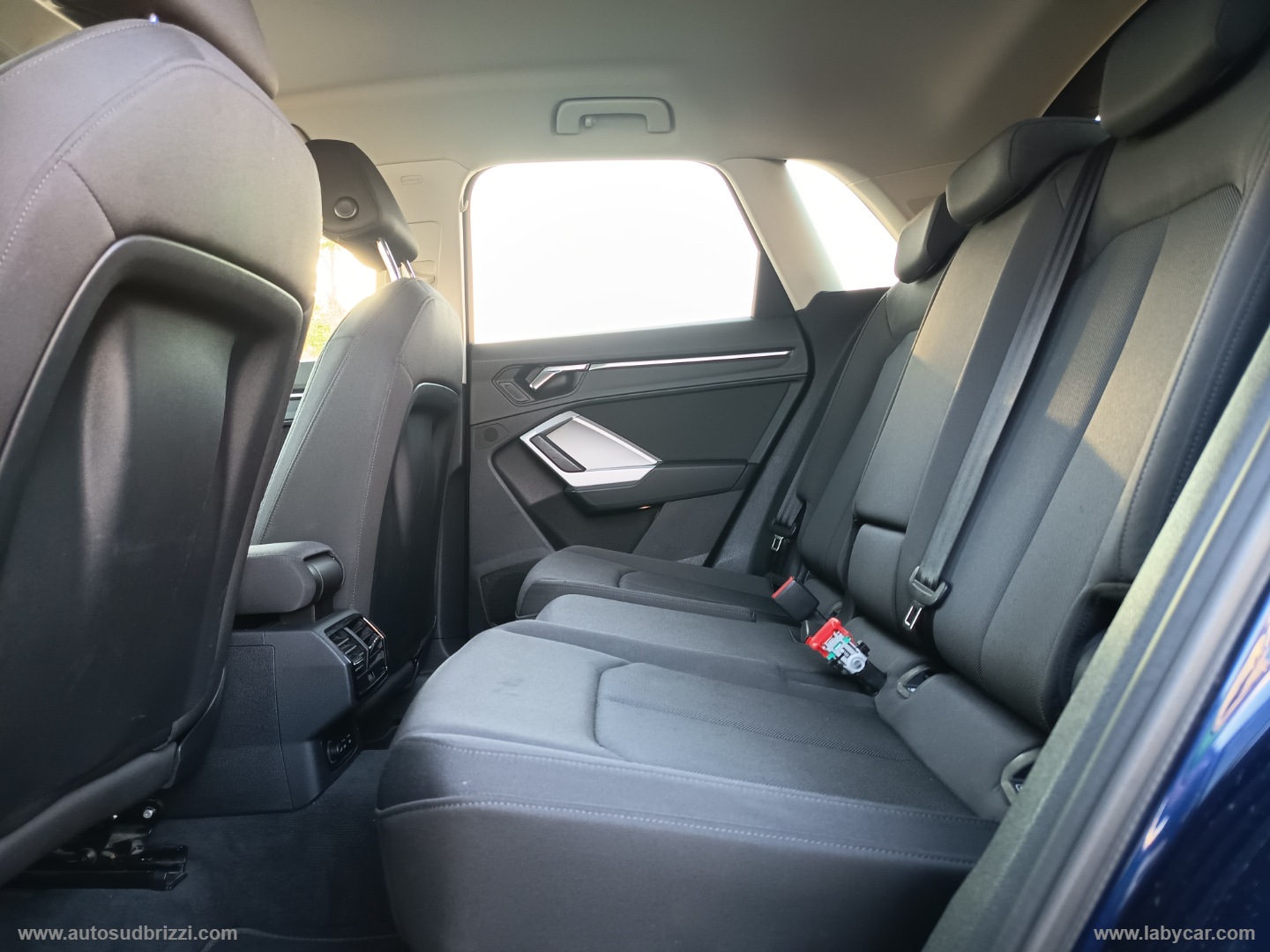 Q3 35 TDI S tronic Business Advanced - immagine 16
