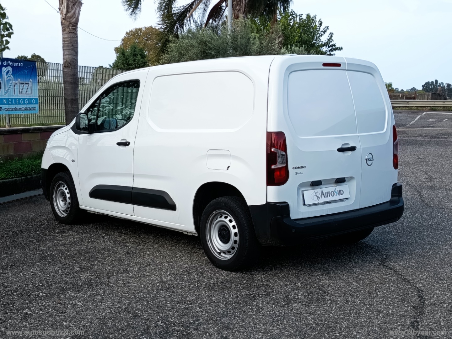 Combo Cargo 1.5 D 100 PC 650kg Ed. 3 POSTI - immagine 16