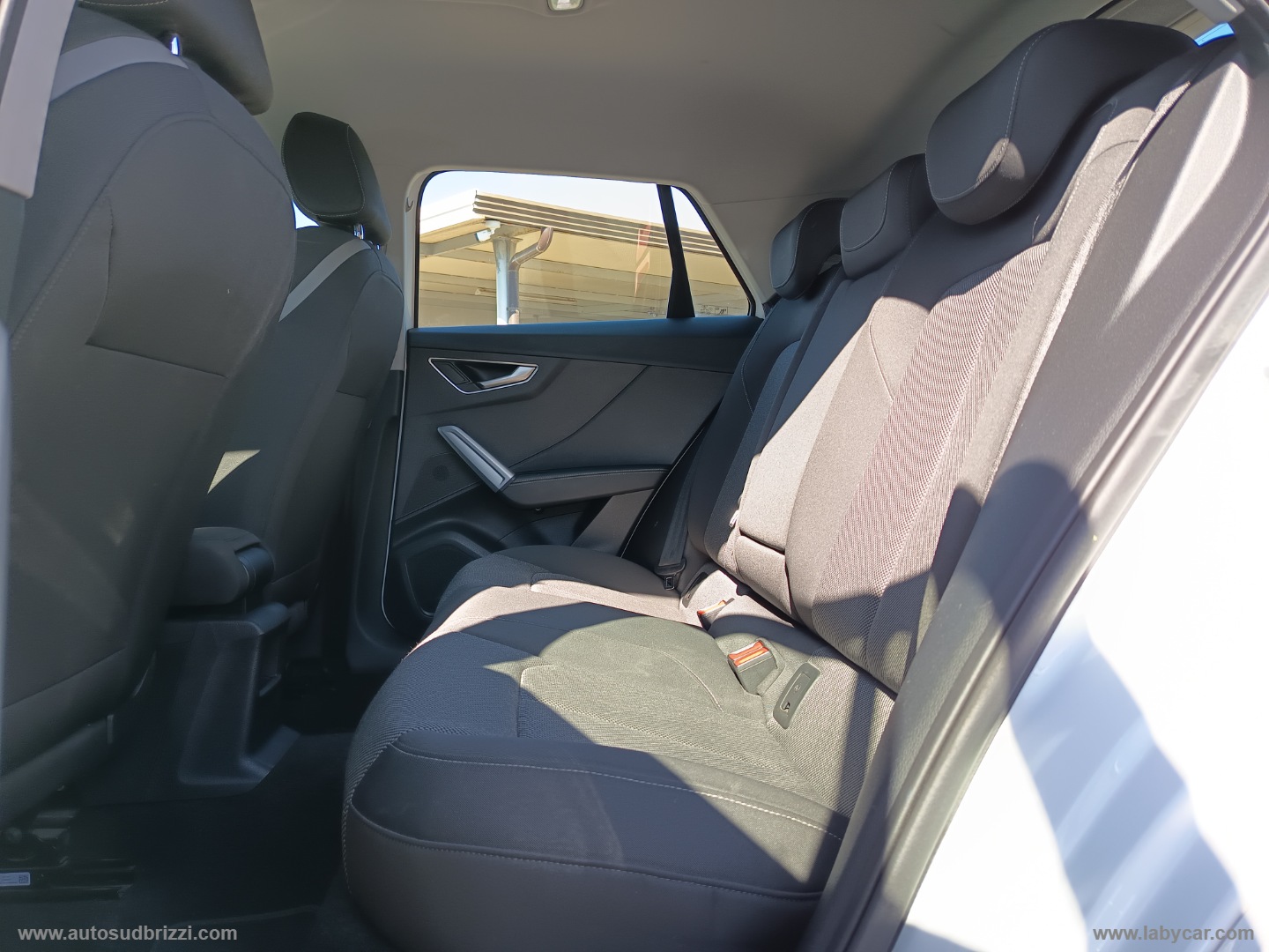 Q2 30 TDI Admired - immagine 16
