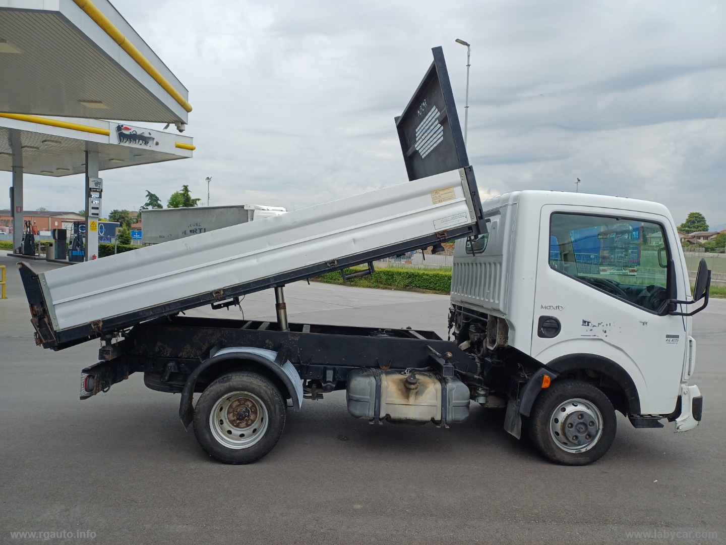 Maxity 130.35/5 2.5 DXi PC-RG Cabinato - immagine 16