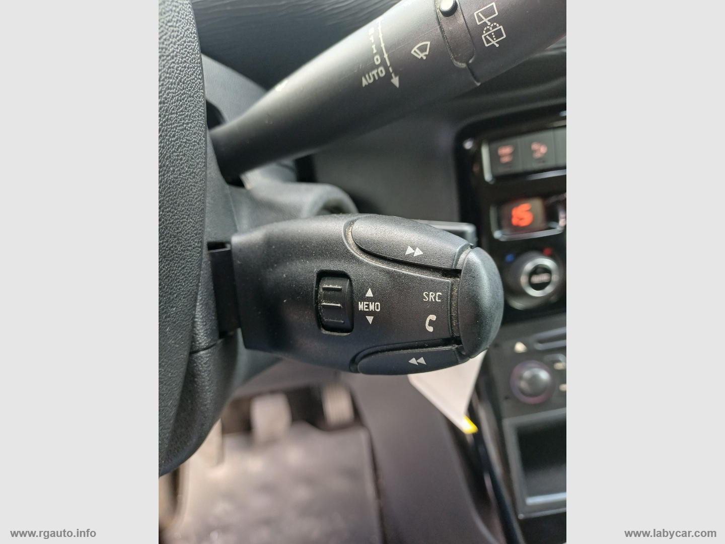 C3 Picasso 1.6 HDi 90 Exclusive - immagine 16