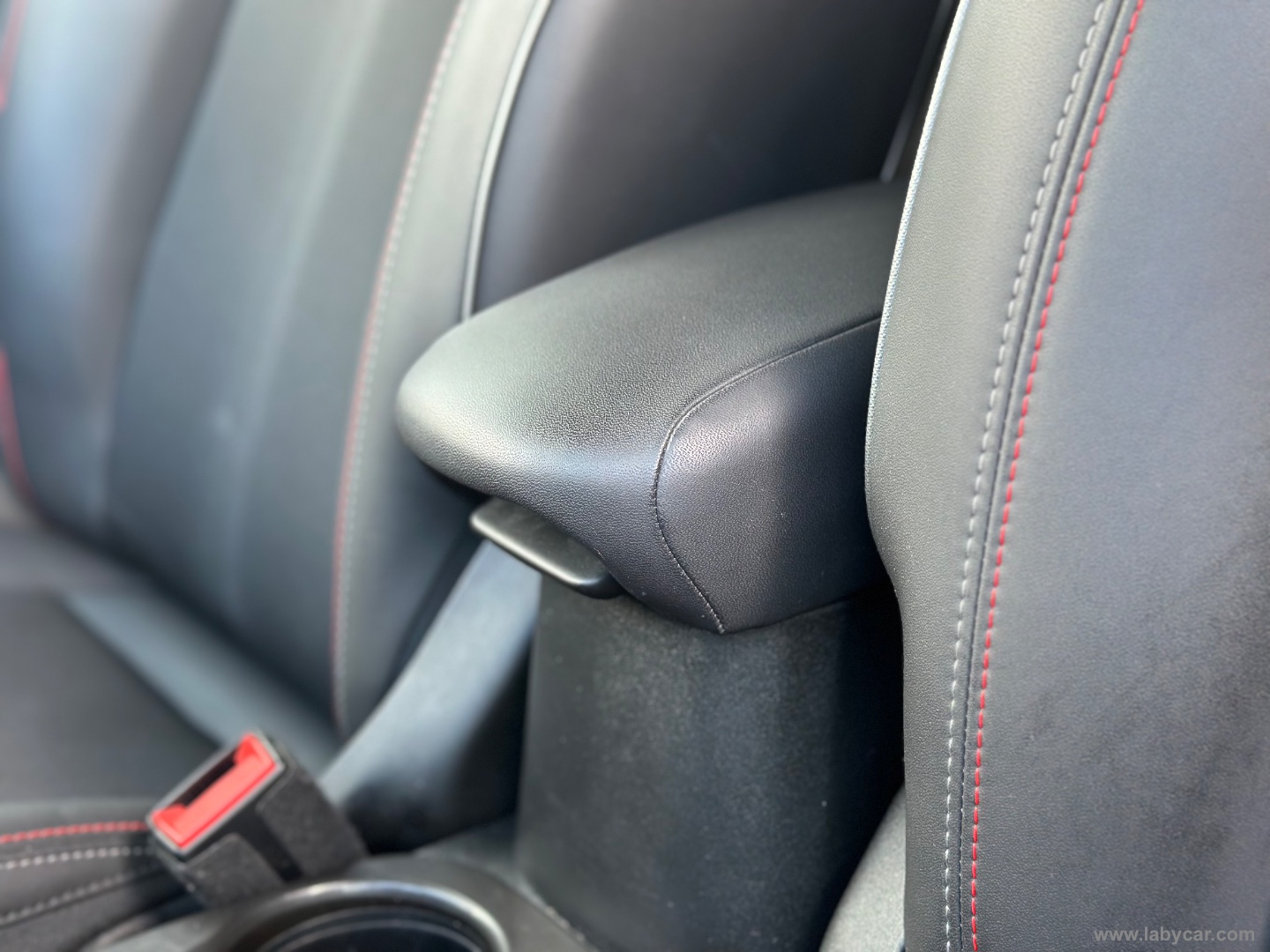 500X 1.3 M.Jet 95 CV Sport - immagine 16