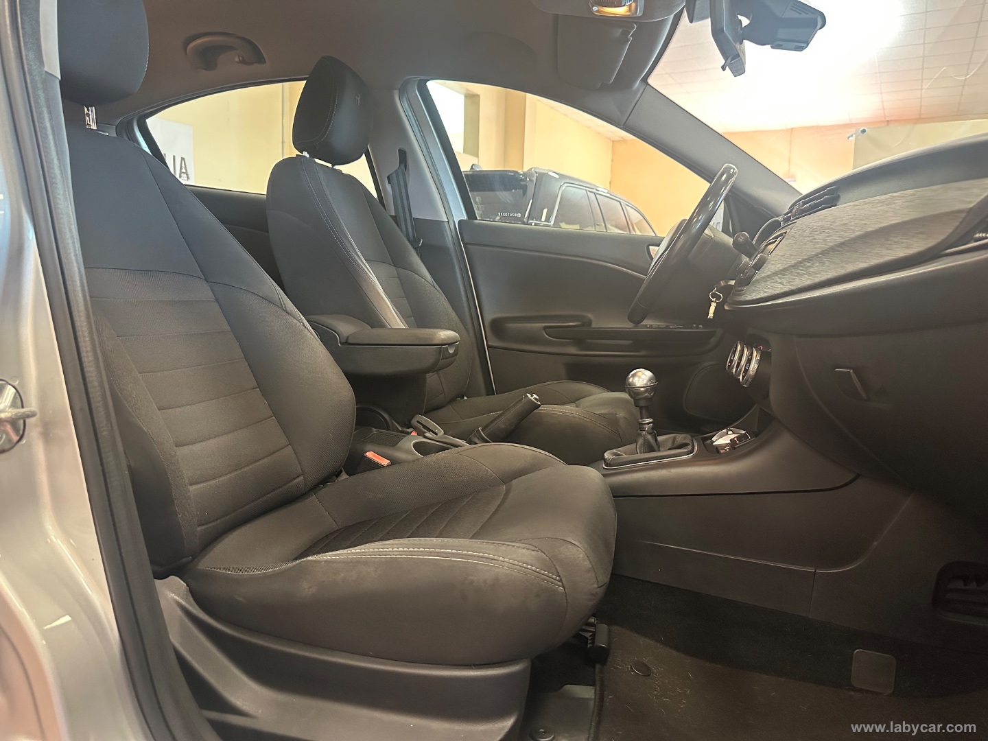 Giulietta 1.6 JTDm 120 CV Super - immagine 16