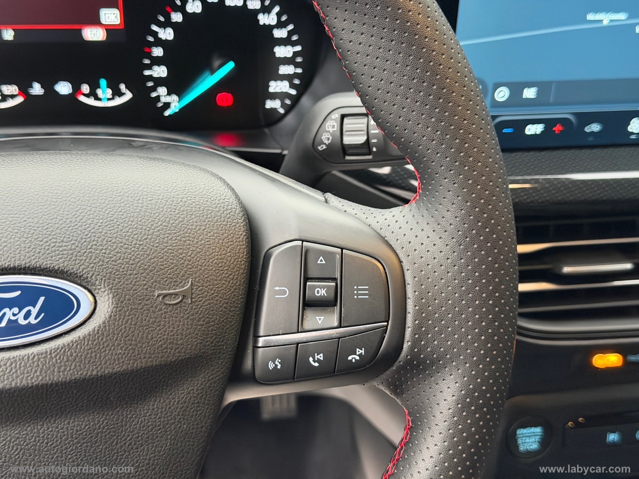 Focus 1.0 EcoBoost Hybr.125 5p.ST LINE SYNC 4 NAVIGATION TOUCH 13.2 - immagine 16