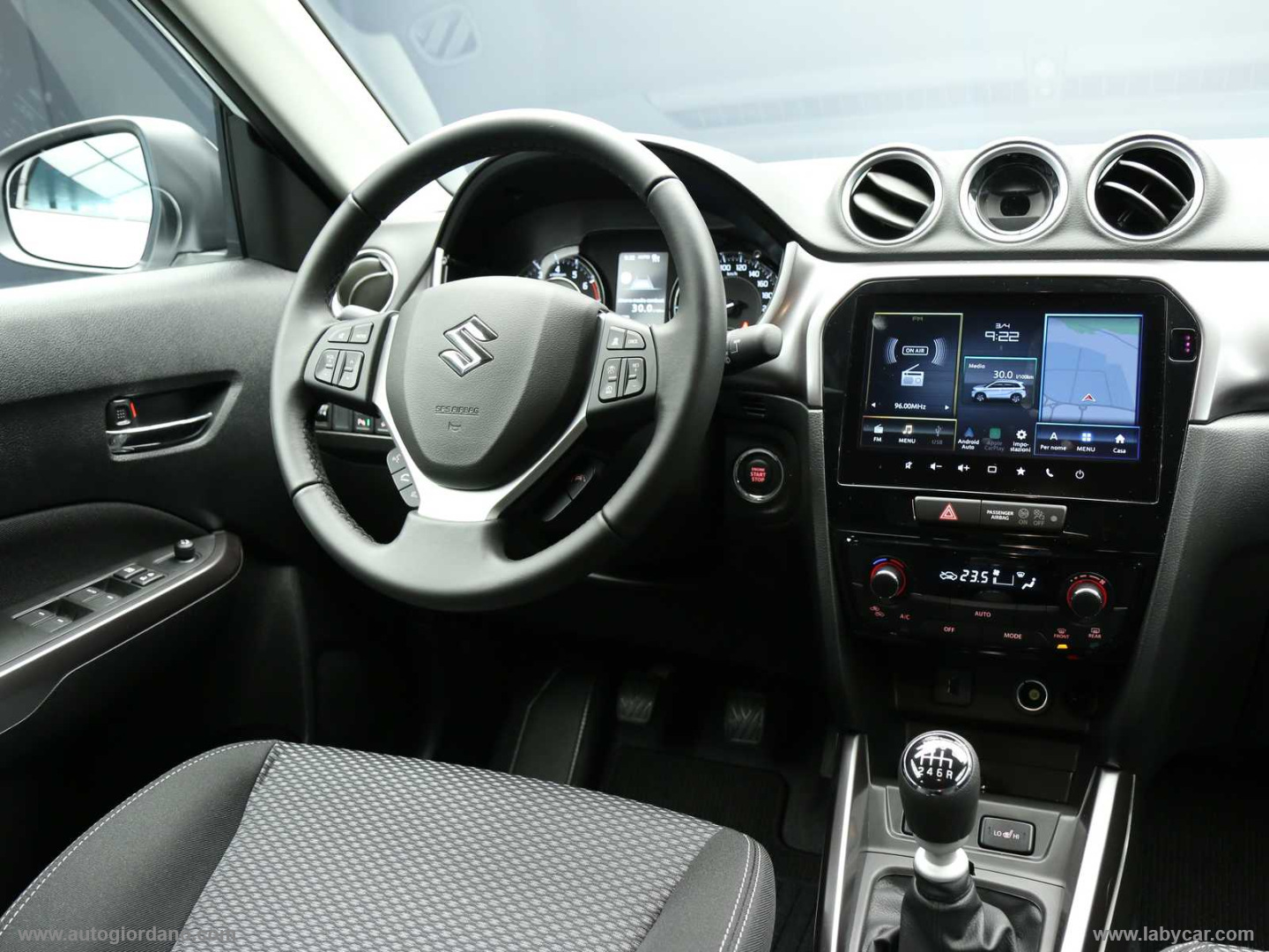 Vitara 1.4 Hybrid 4WD AllGrip Cool+ - immagine 16