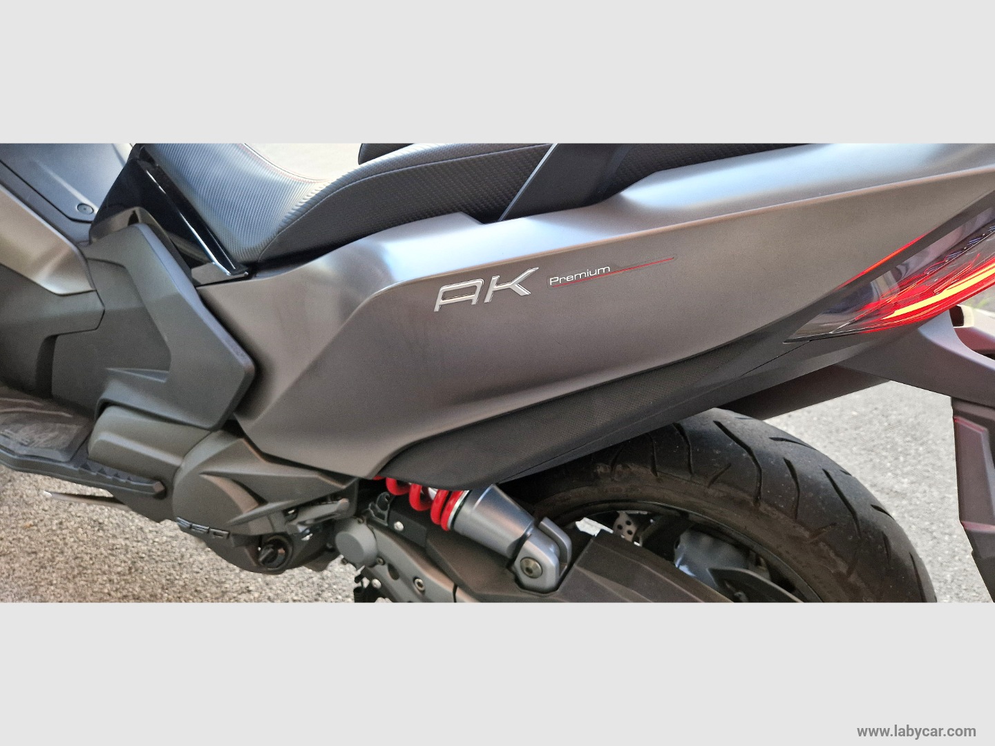 AK 550 PREMIUM - immagine 16