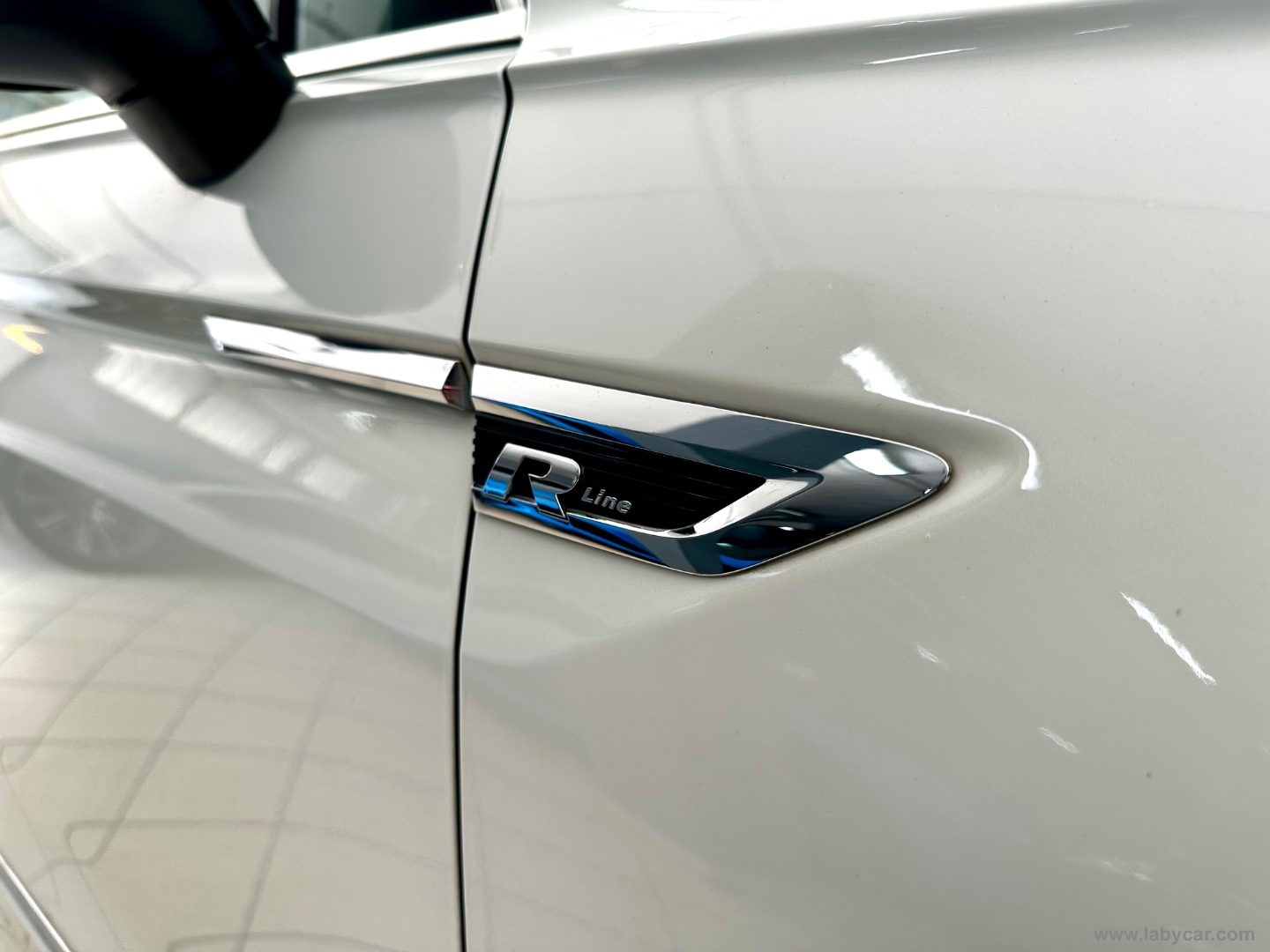 Tiguan 1.5 TSI R LINE Sport ACT BMT - immagine 16