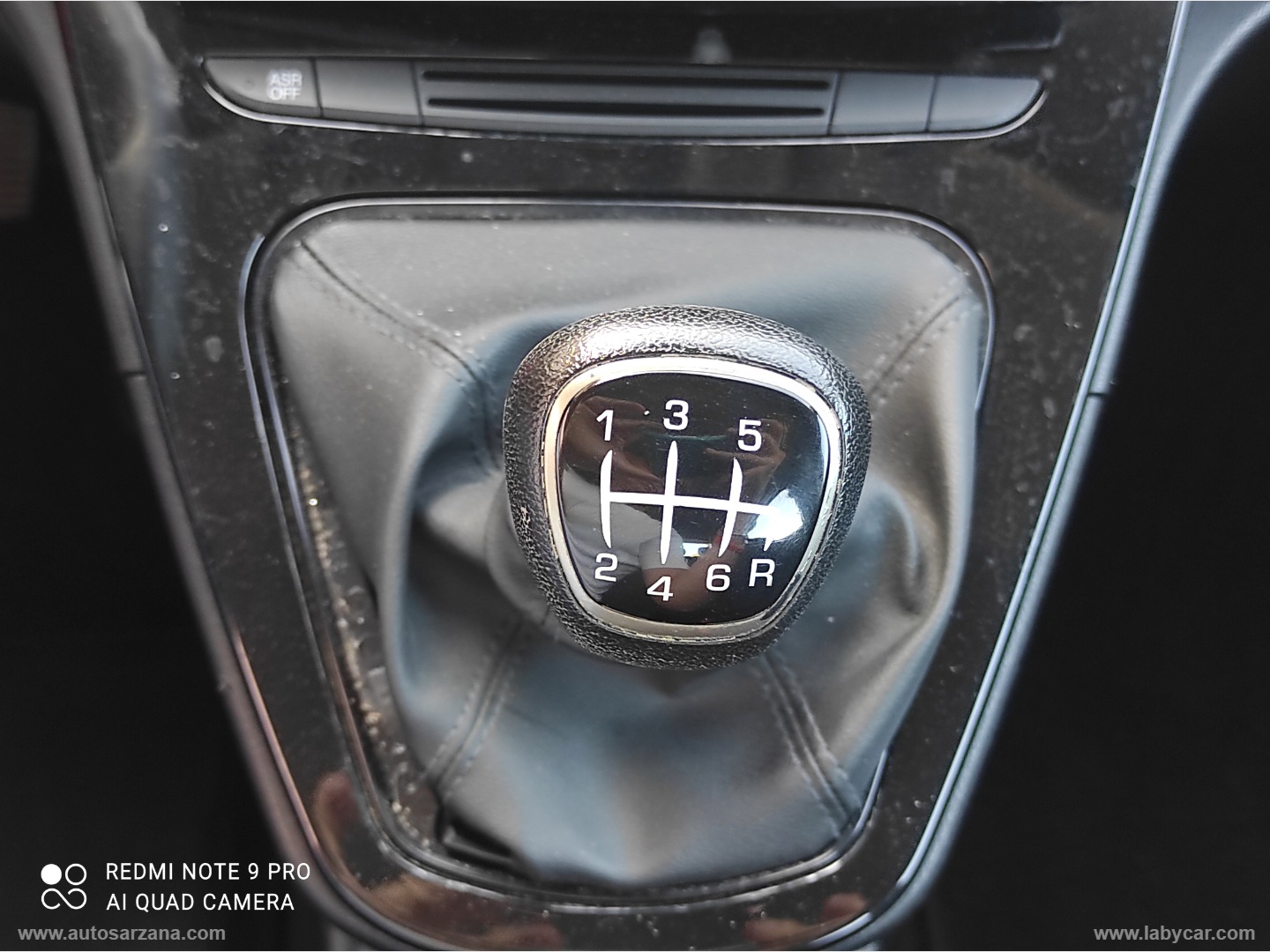 Ypsilon 1.0 FireFly 5p.S&S Hyb. Eco Gold - immagine 16