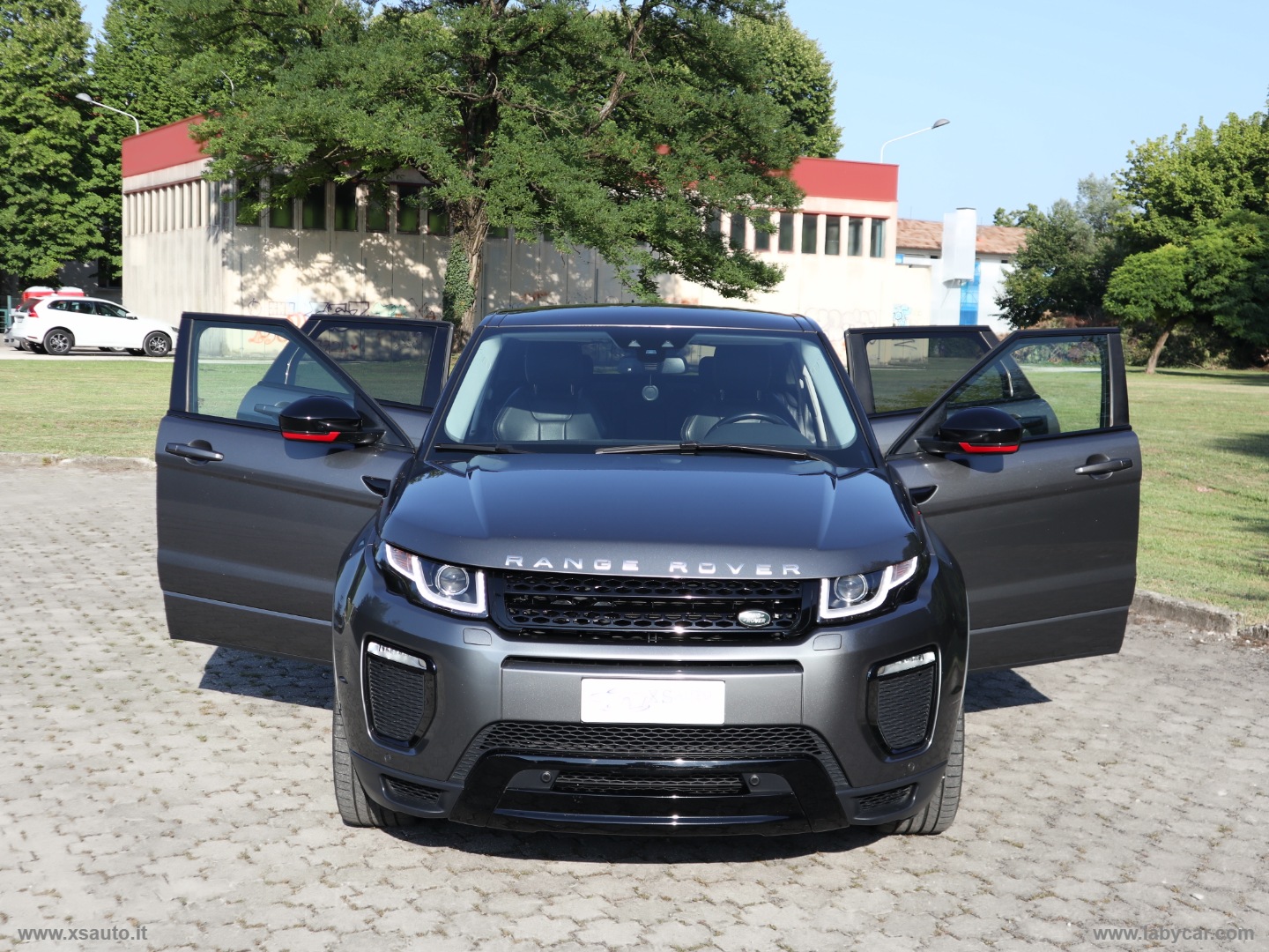 RR Evoque 2.0 TD4 180CV 5p. SE Dynamic - immagine 16