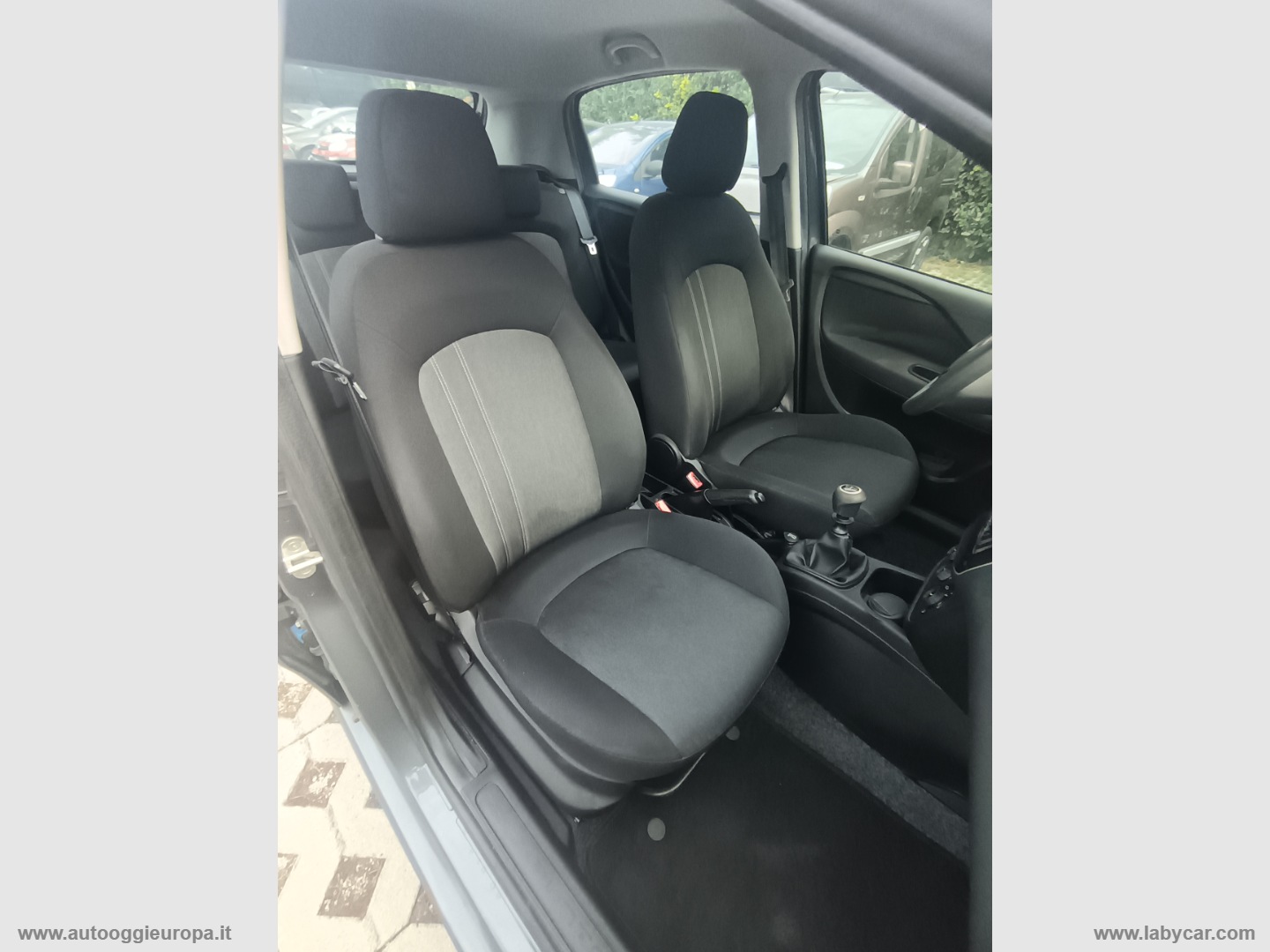 Punto 1.4 8V 5p. Easypower Street - immagine 16