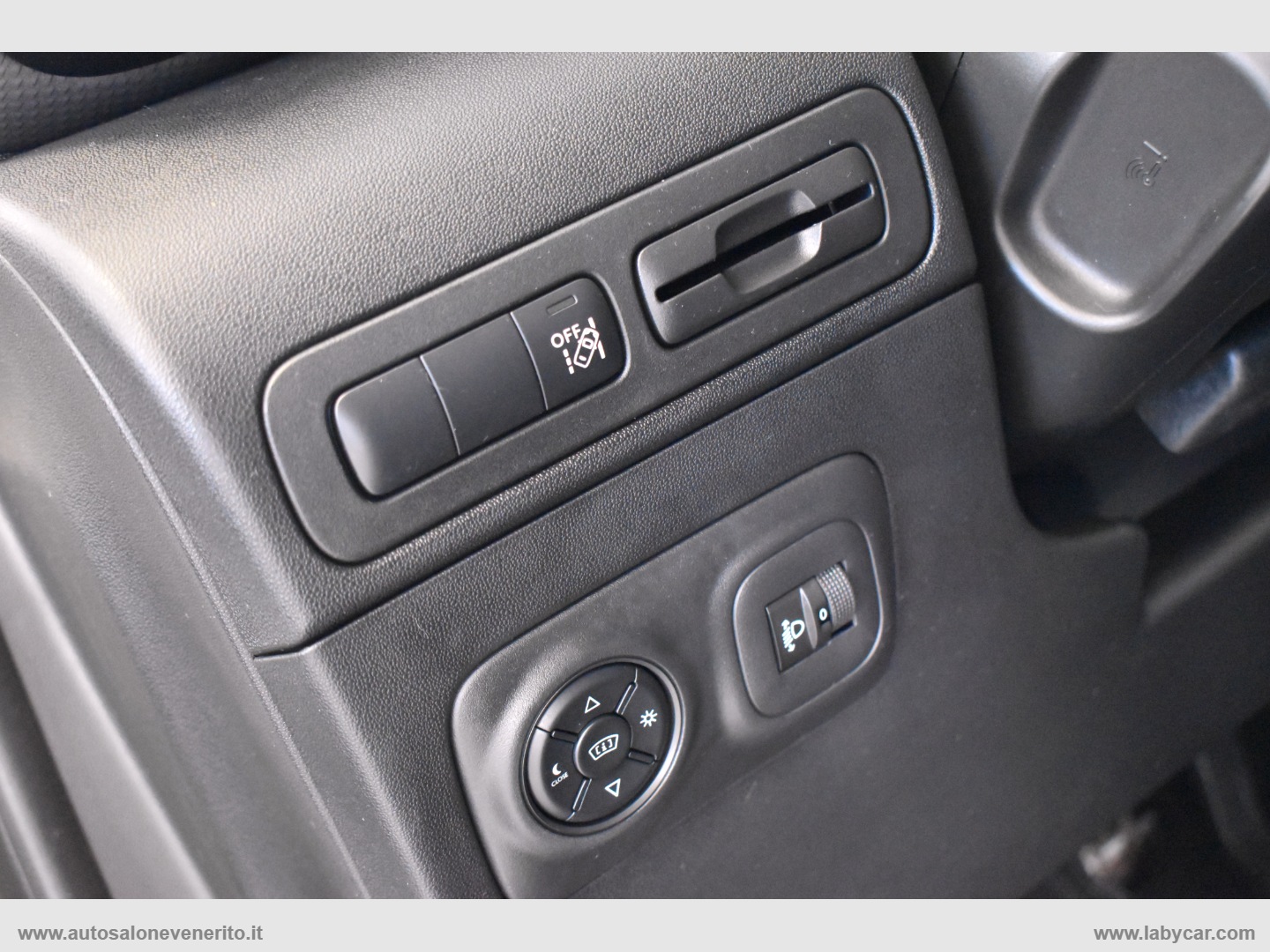 C3 Aircross PureT. 110 S&S Shine - immagine 16