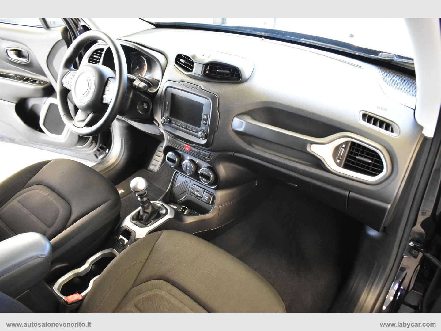 Renegade 1.6 Mjt 120CV Limited - immagine 16