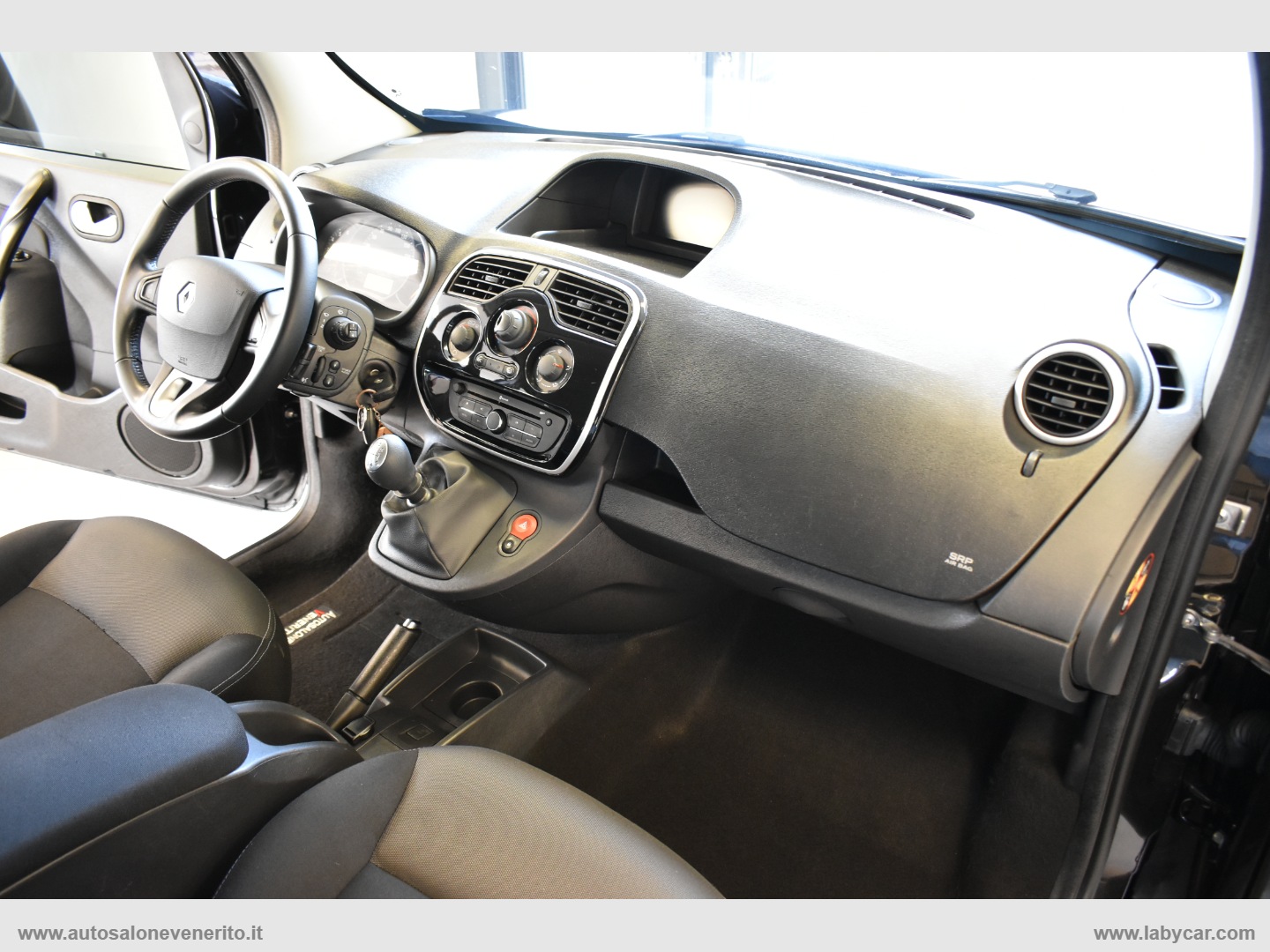 Grand Kangoo 1.5 dCi 110 CV S&S 7 posti - immagine 16