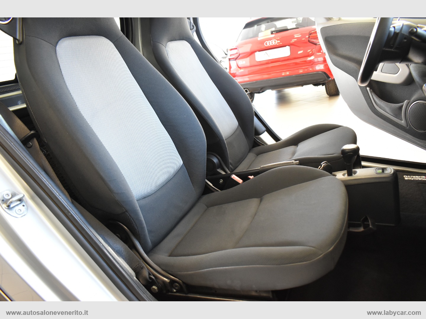 fortwo 1000 52 kW MHD coupé passion - immagine 16