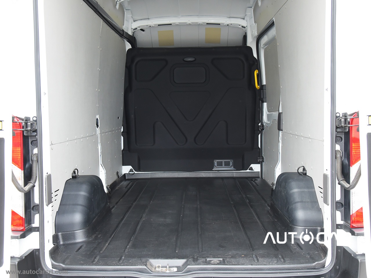 Tran.350 2.0TDCI MHEV130CV L3 H3 PM-TA - immagine 16