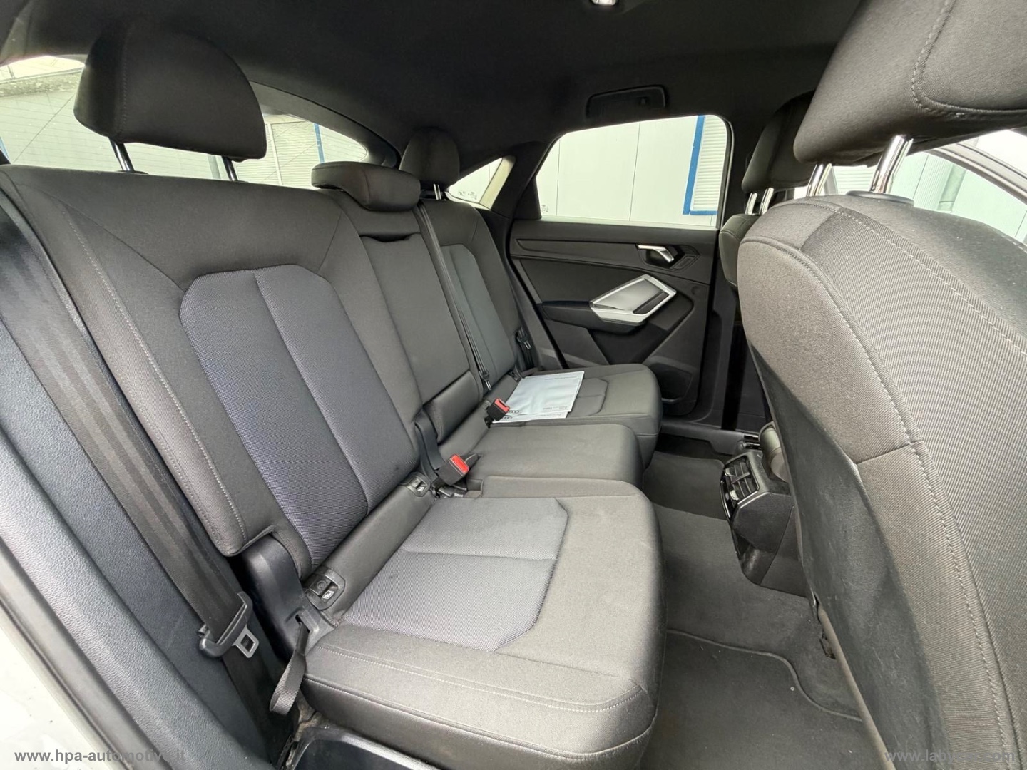 Q3 SPORTBACK 2.0TDI S-LINE BLACK EDITION - immagine 16
