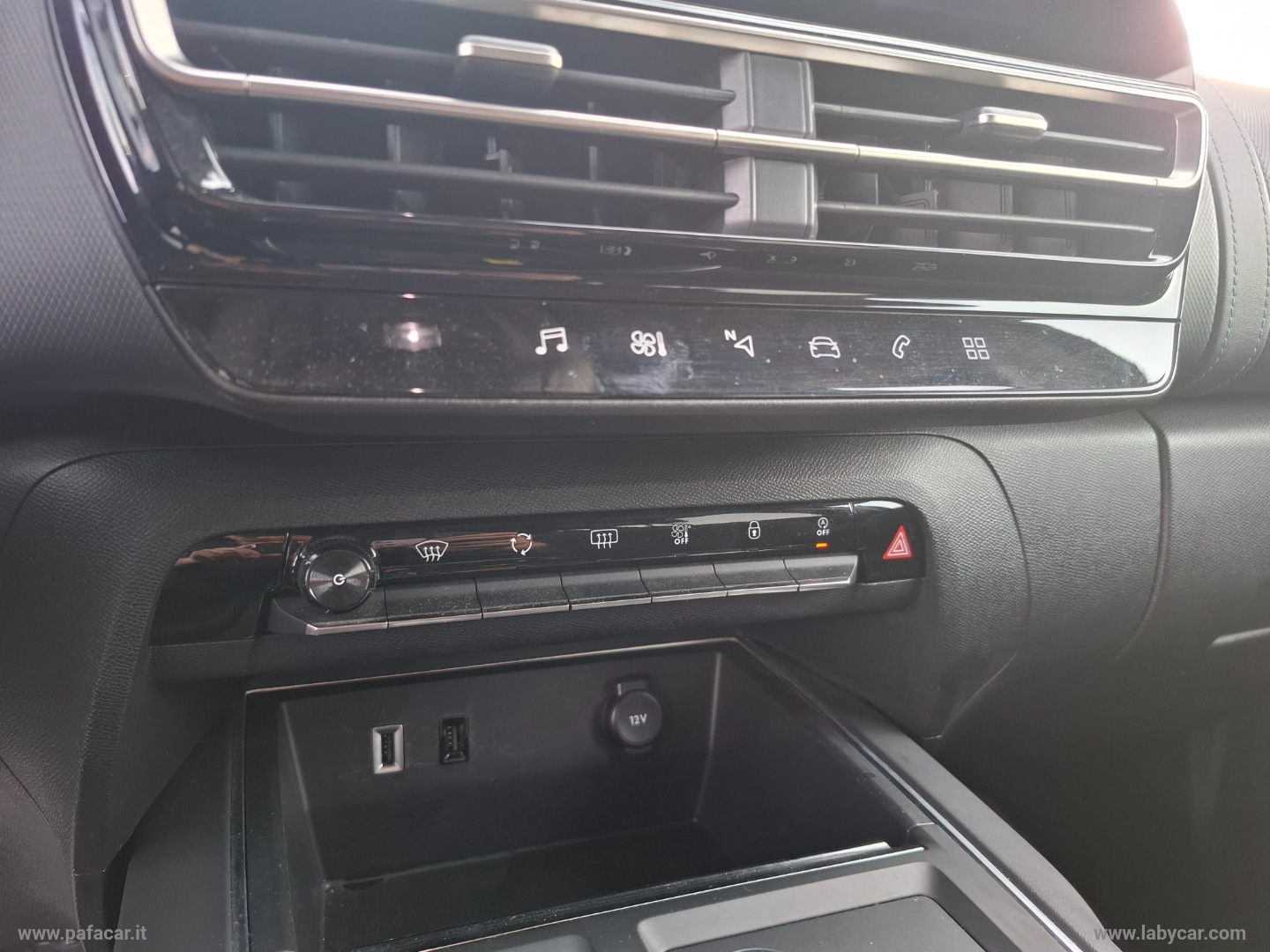 C5 Aircross BlueHDi 130 S&S EAT8 Shine - immagine 16
