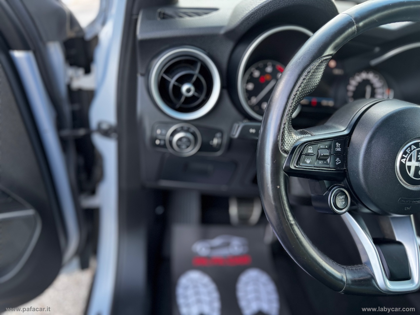 Stelvio 2.2 T.diesel 160CV AT8 RWD Bus. - immagine 16