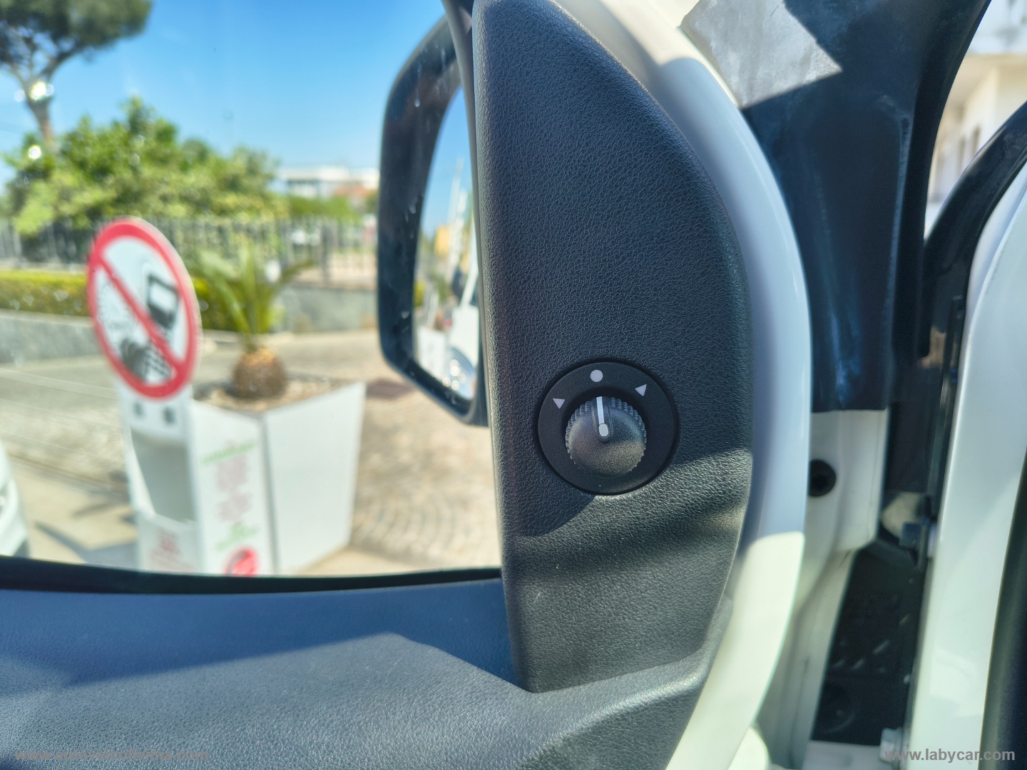 Doblò 1.6 MJT 120CV PC Combi N1 SX - immagine 16