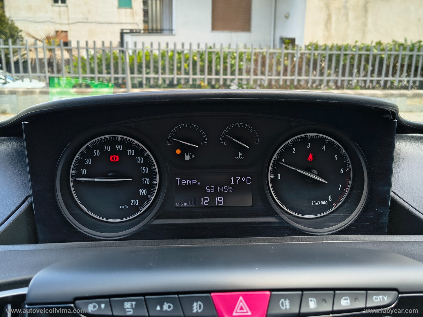 Ypsilon 1.2 69 CV 5p. GPL Ecochic GOLD - immagine 16